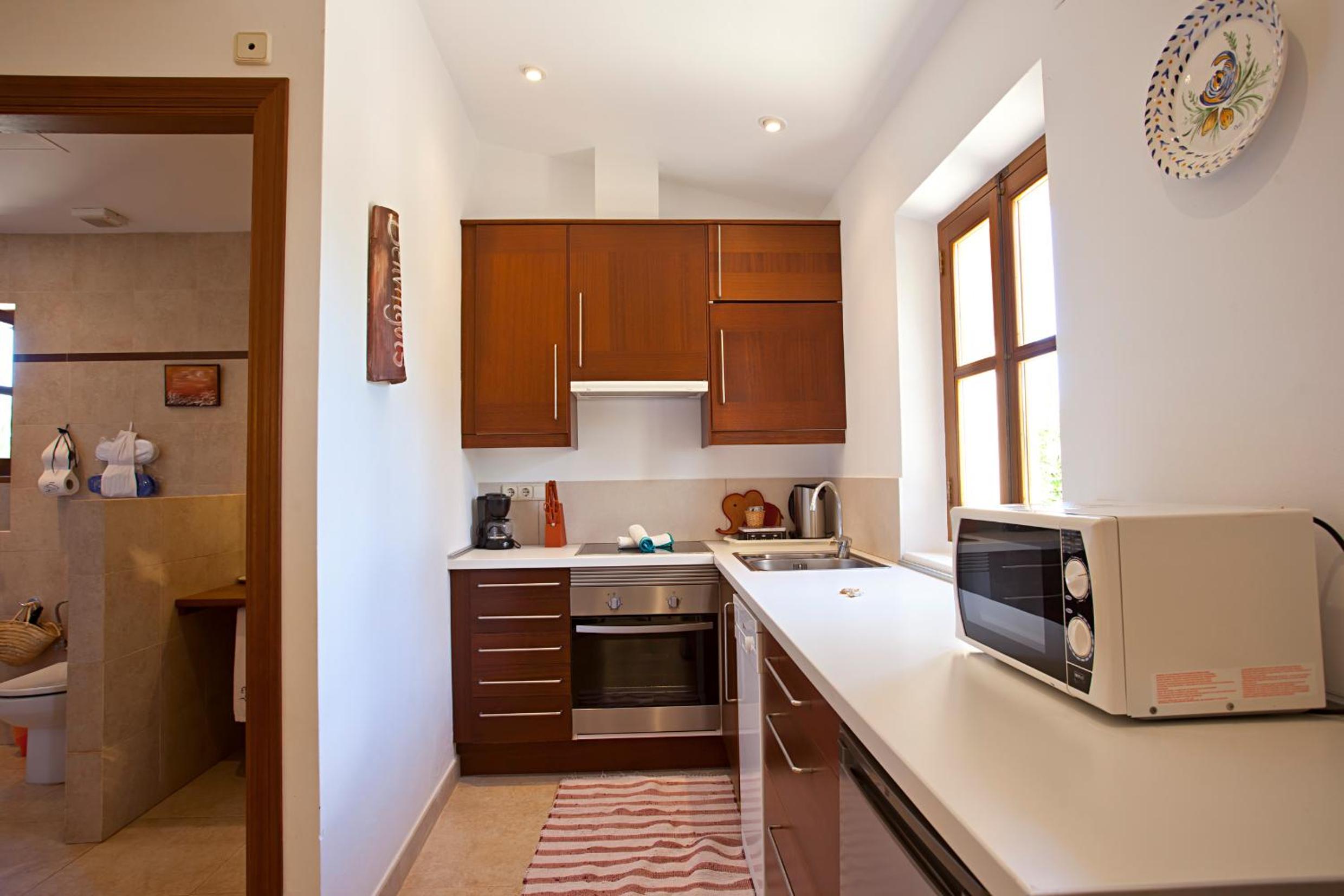 One-Bedroom Villa with Garden View thumbnail 5