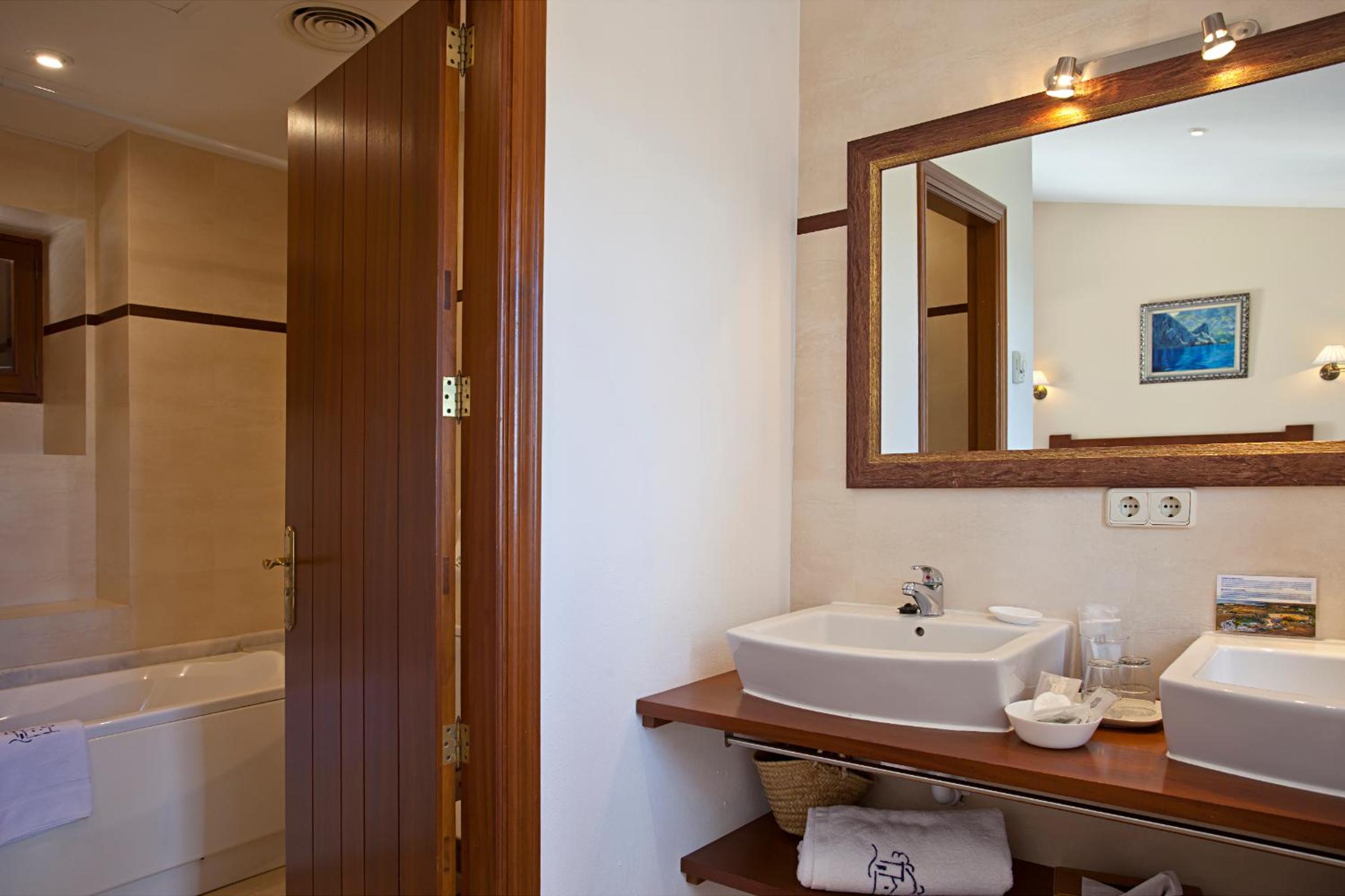Superior Double Room with Private Terrace