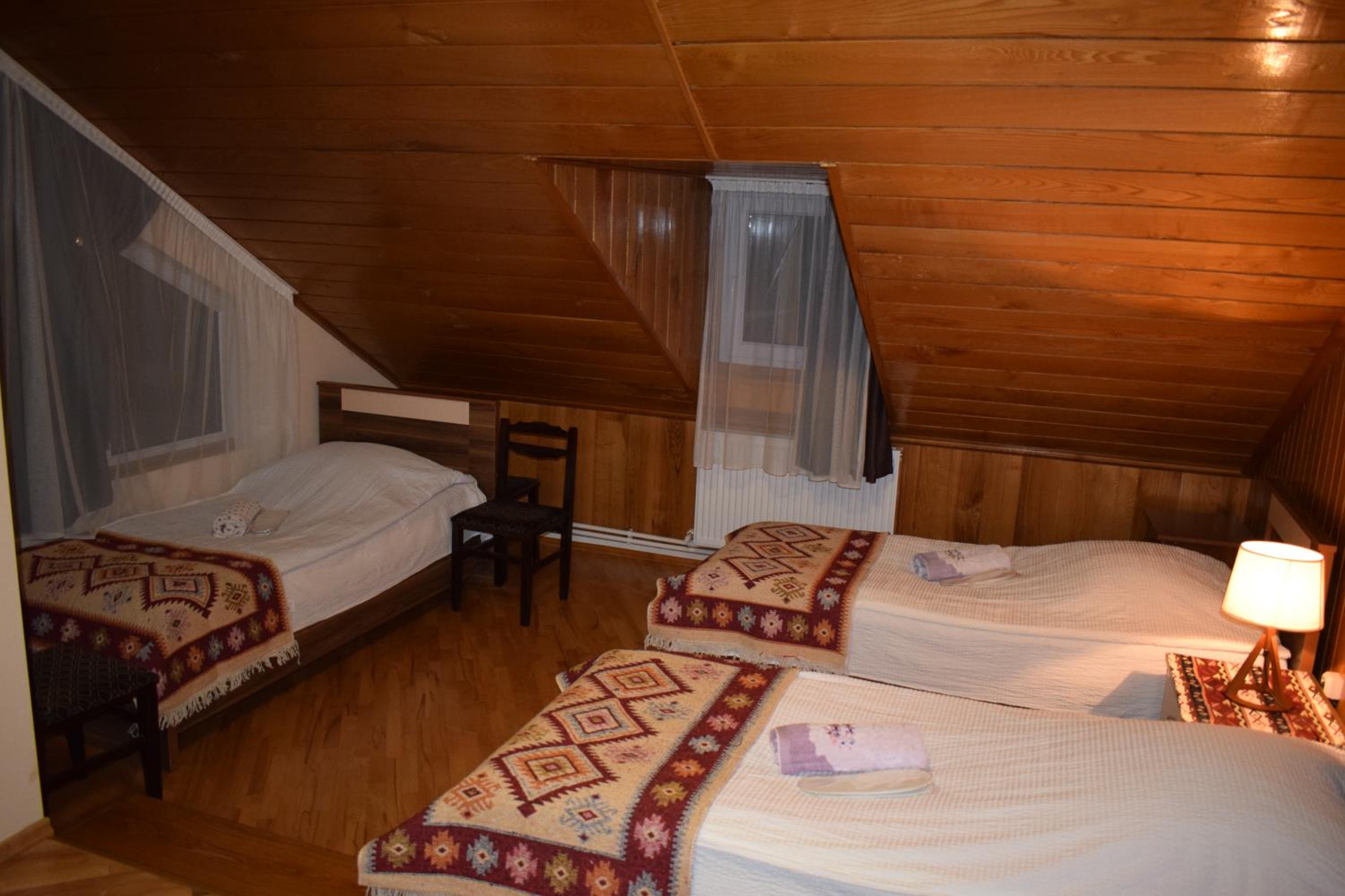 Standard Triple Room photo 3