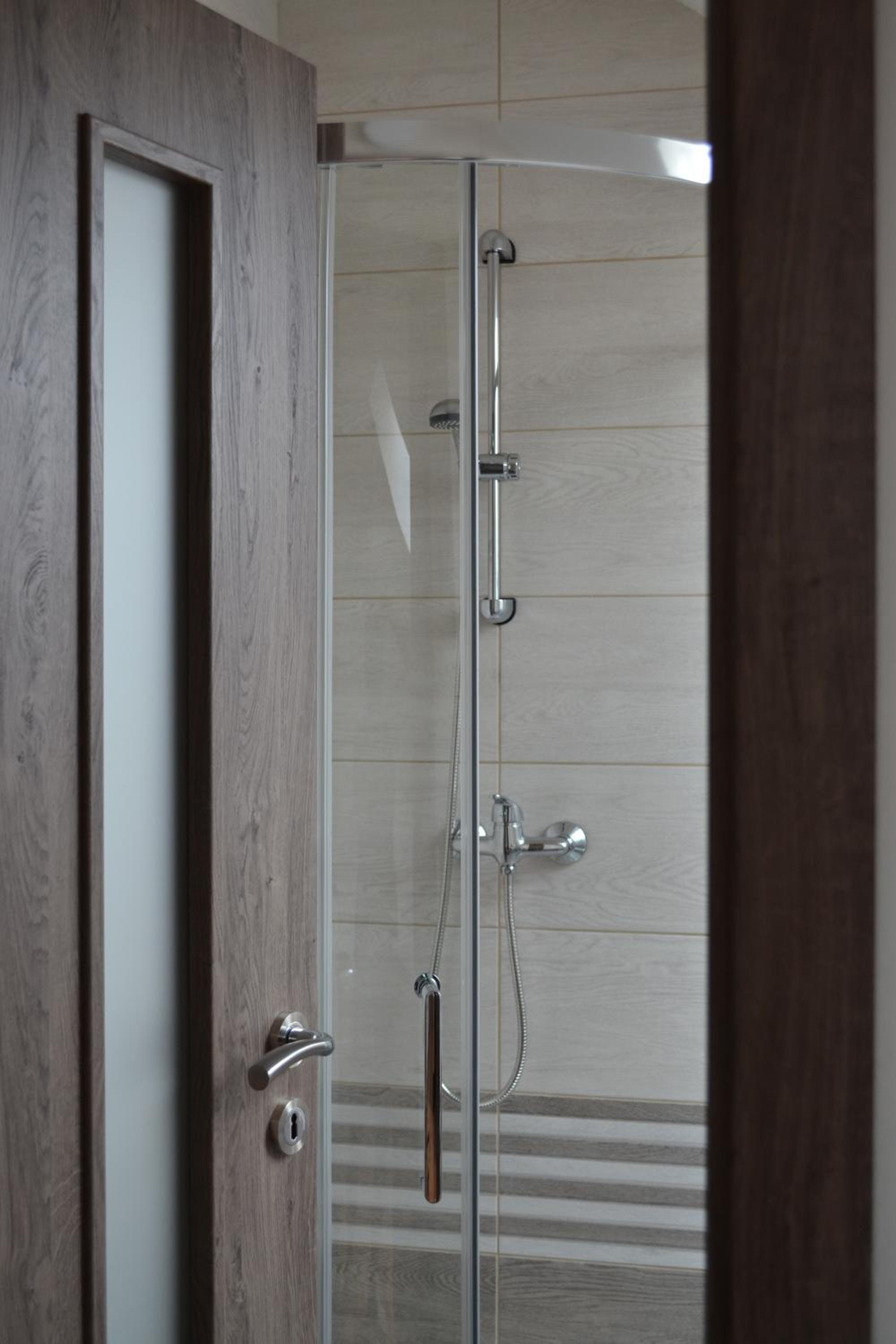 Double Room - Photo 4
