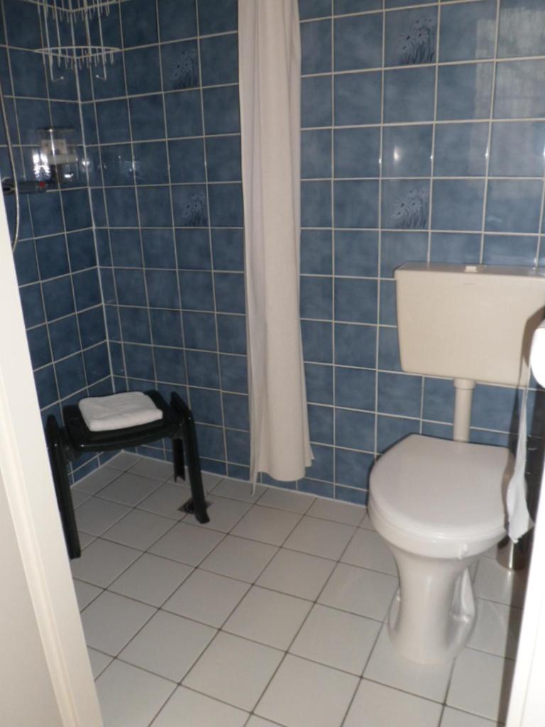 Double or Twin Room photo 2