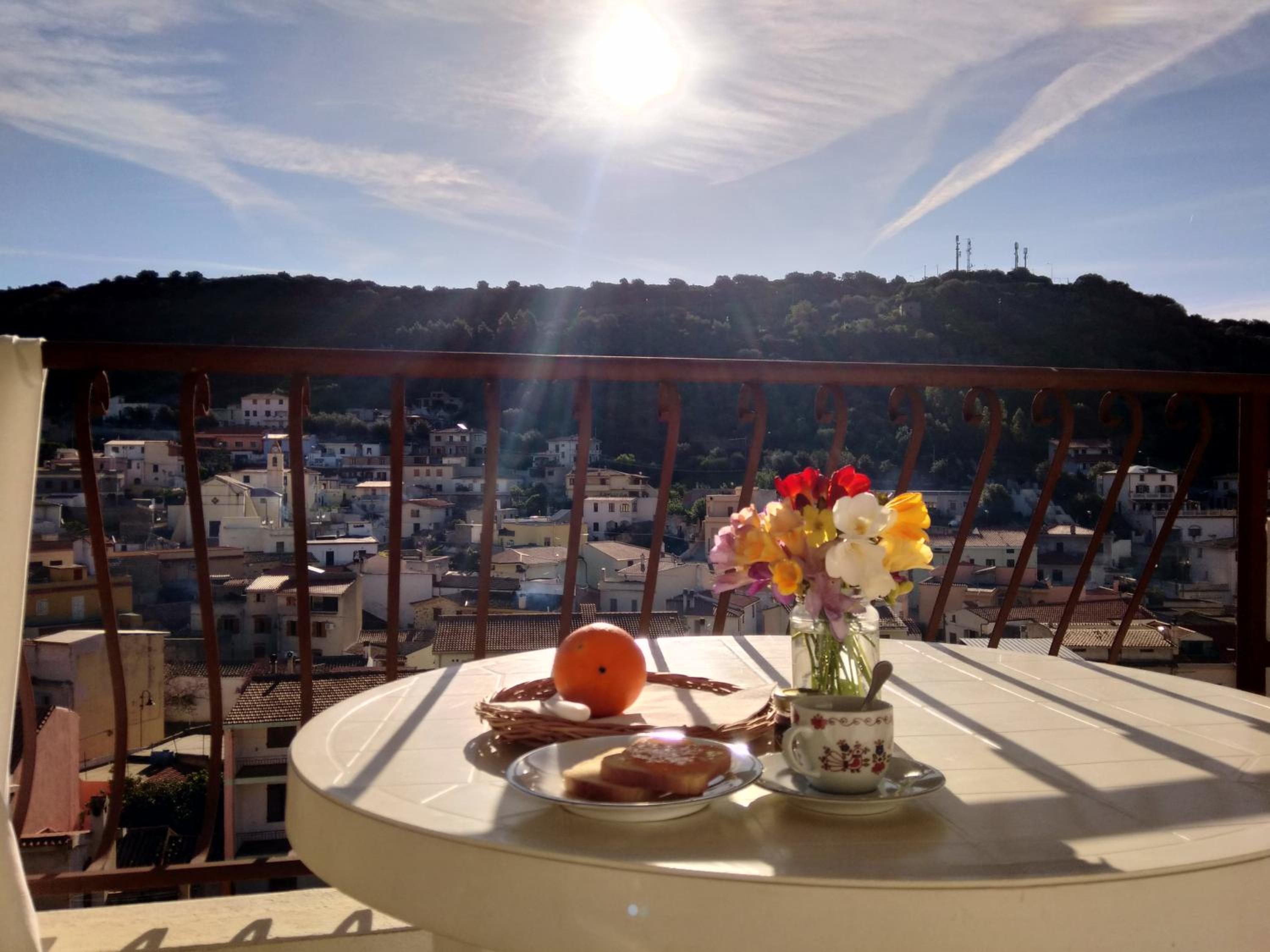 Deluxe Double or Twin Room with Balcony photo 3