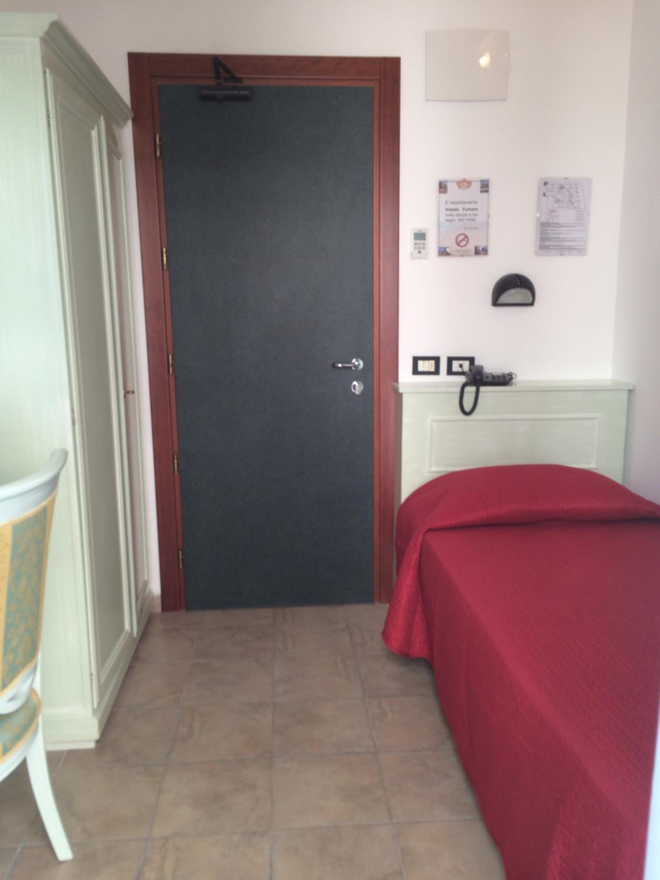 Single Room with Balcony