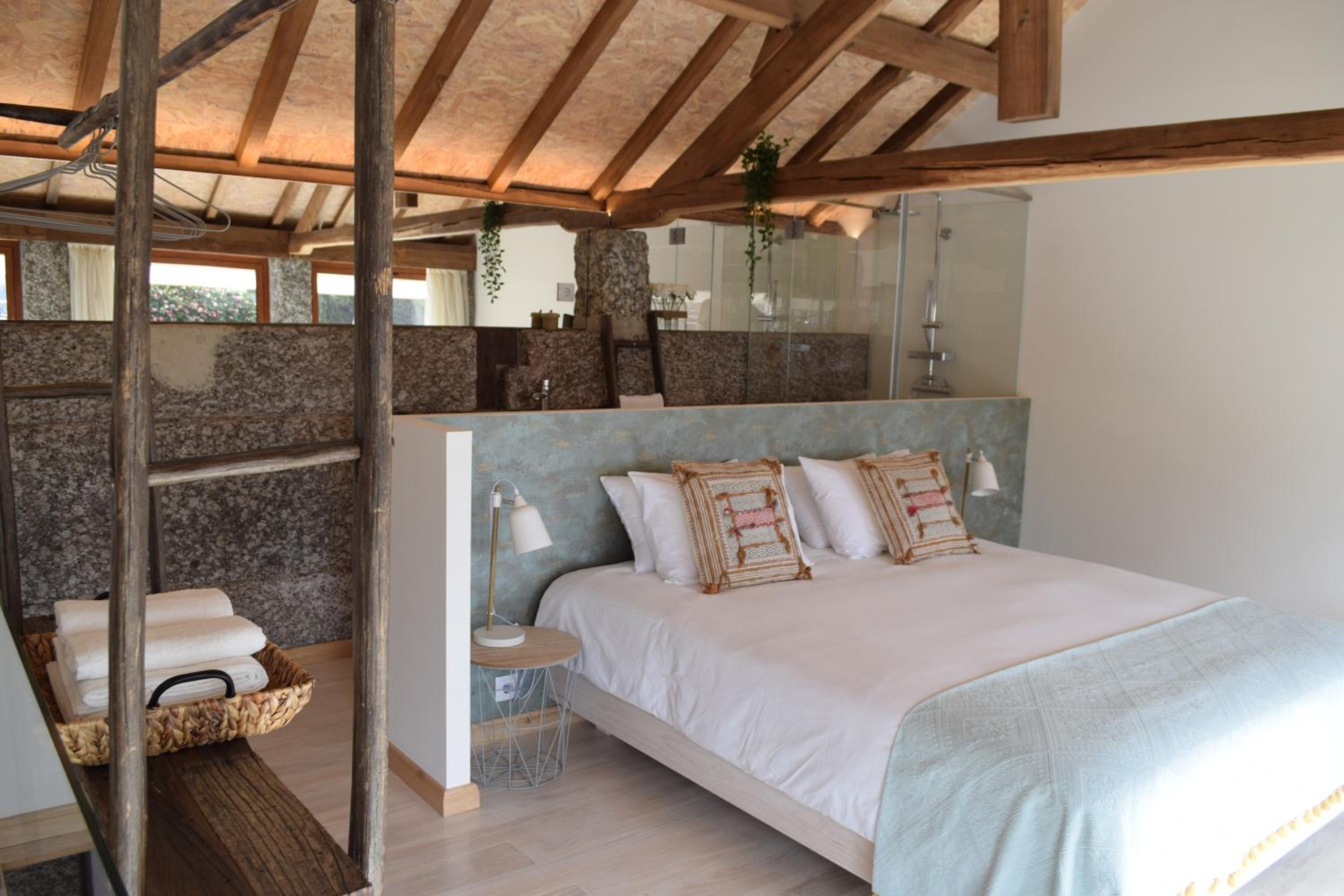 One-Bedroom Villa - 4 Guests
