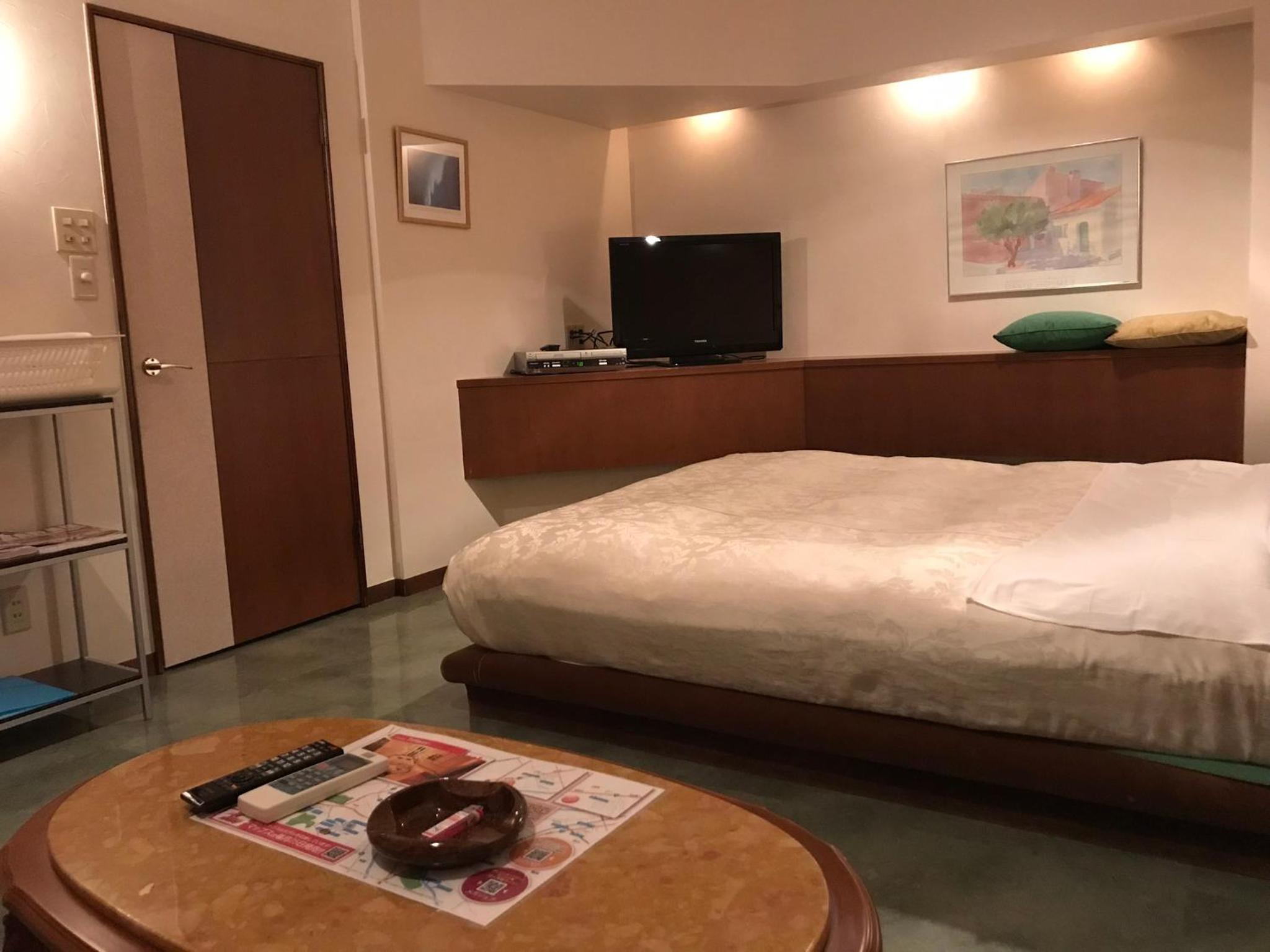 Standard Double Room - Non-Smoking - Photo 17
