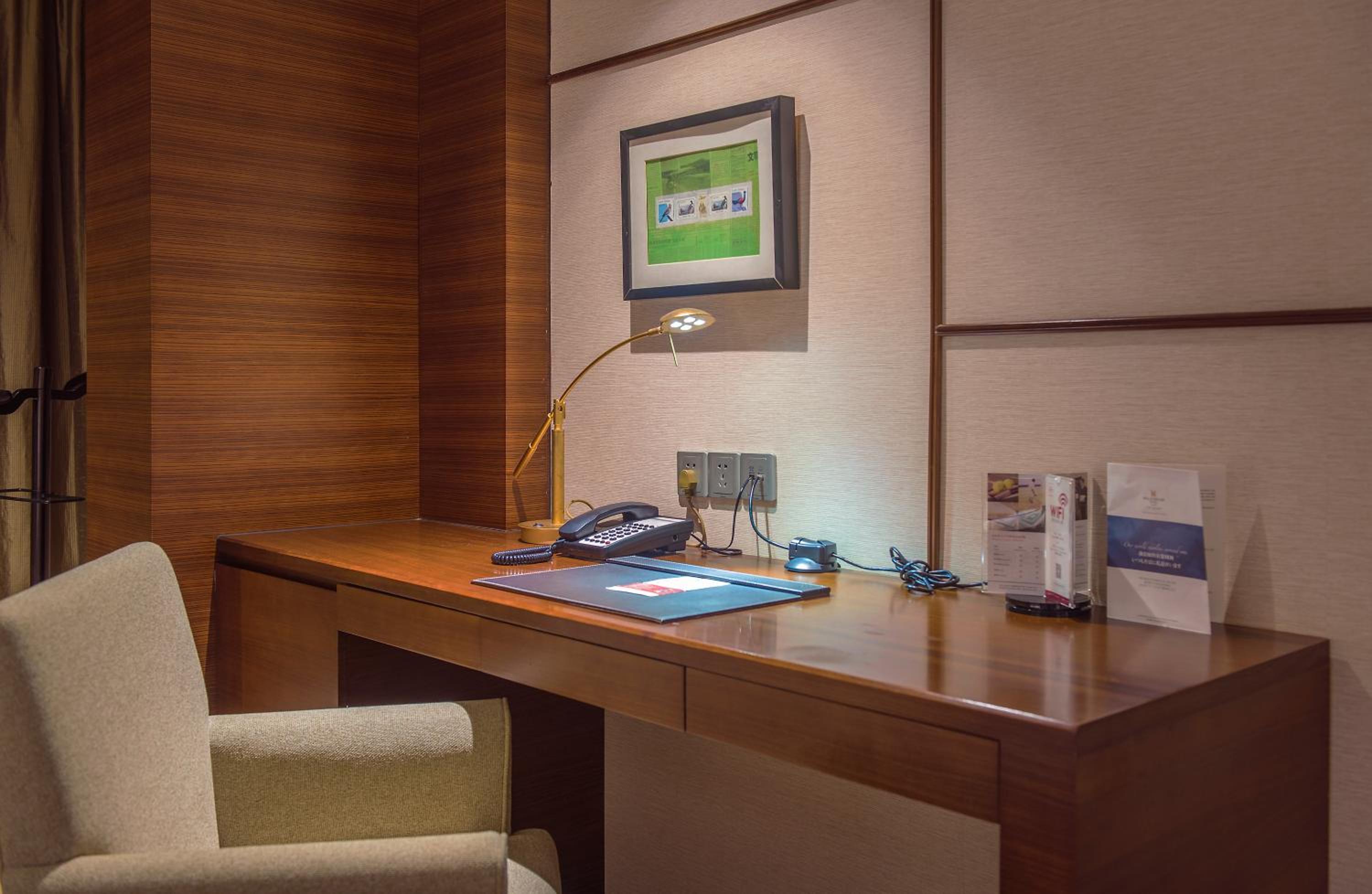 Premium Double Room - Include 1 Breakfast photo 3