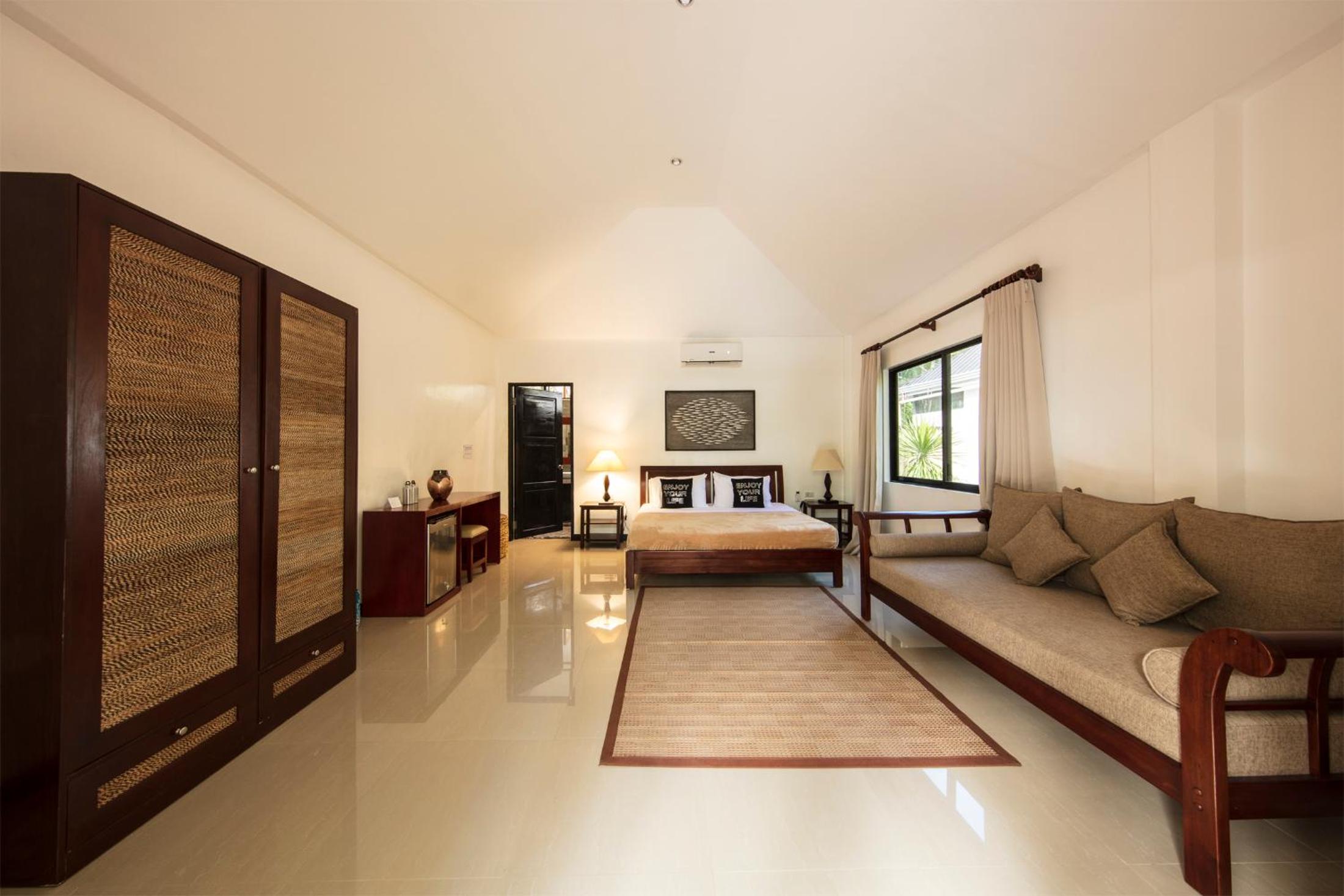King Suite with Sea View - Photo 1