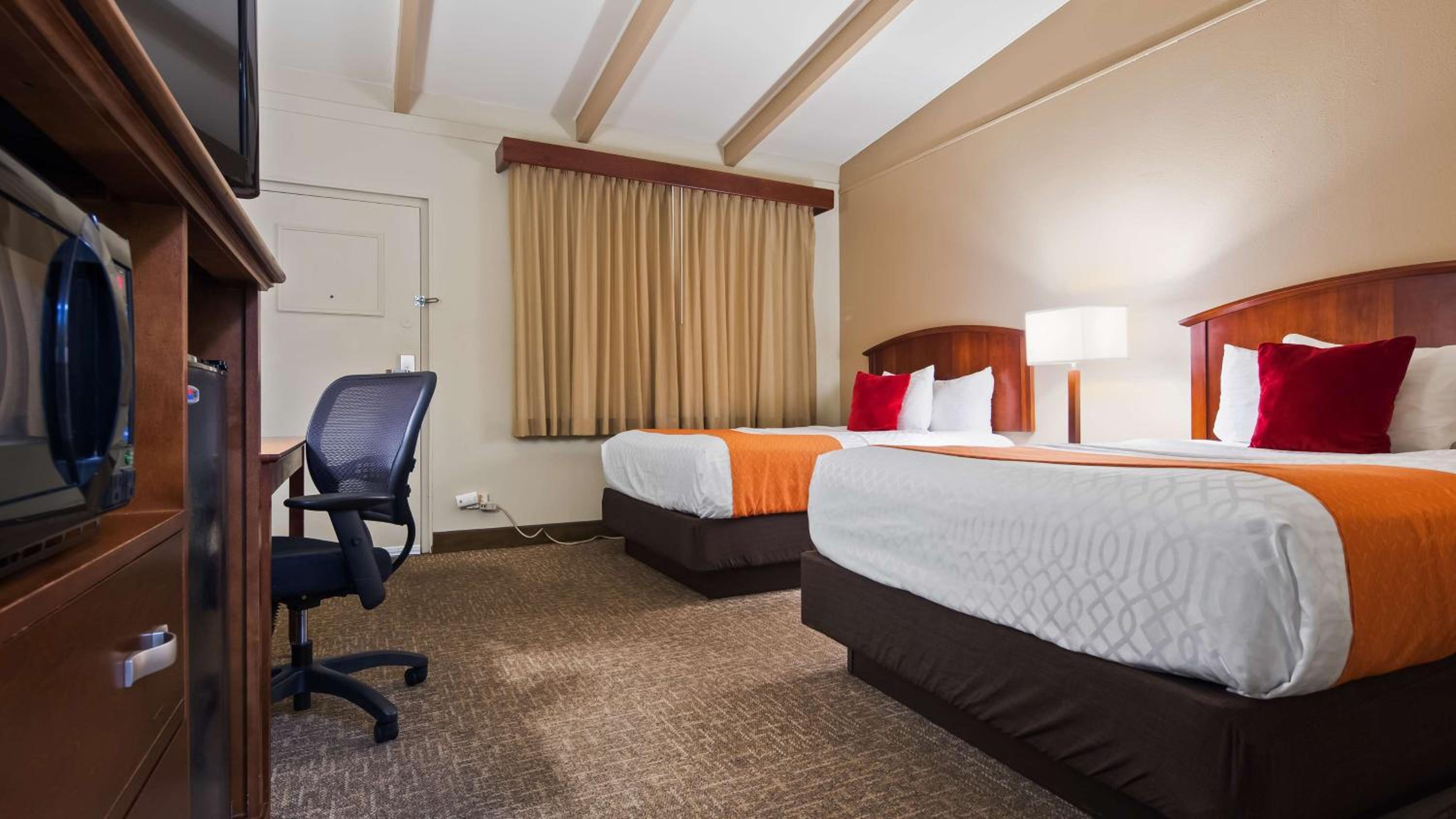 Double Room with Two Double Beds - Exterior Access/Non-Smoking - Photo 4