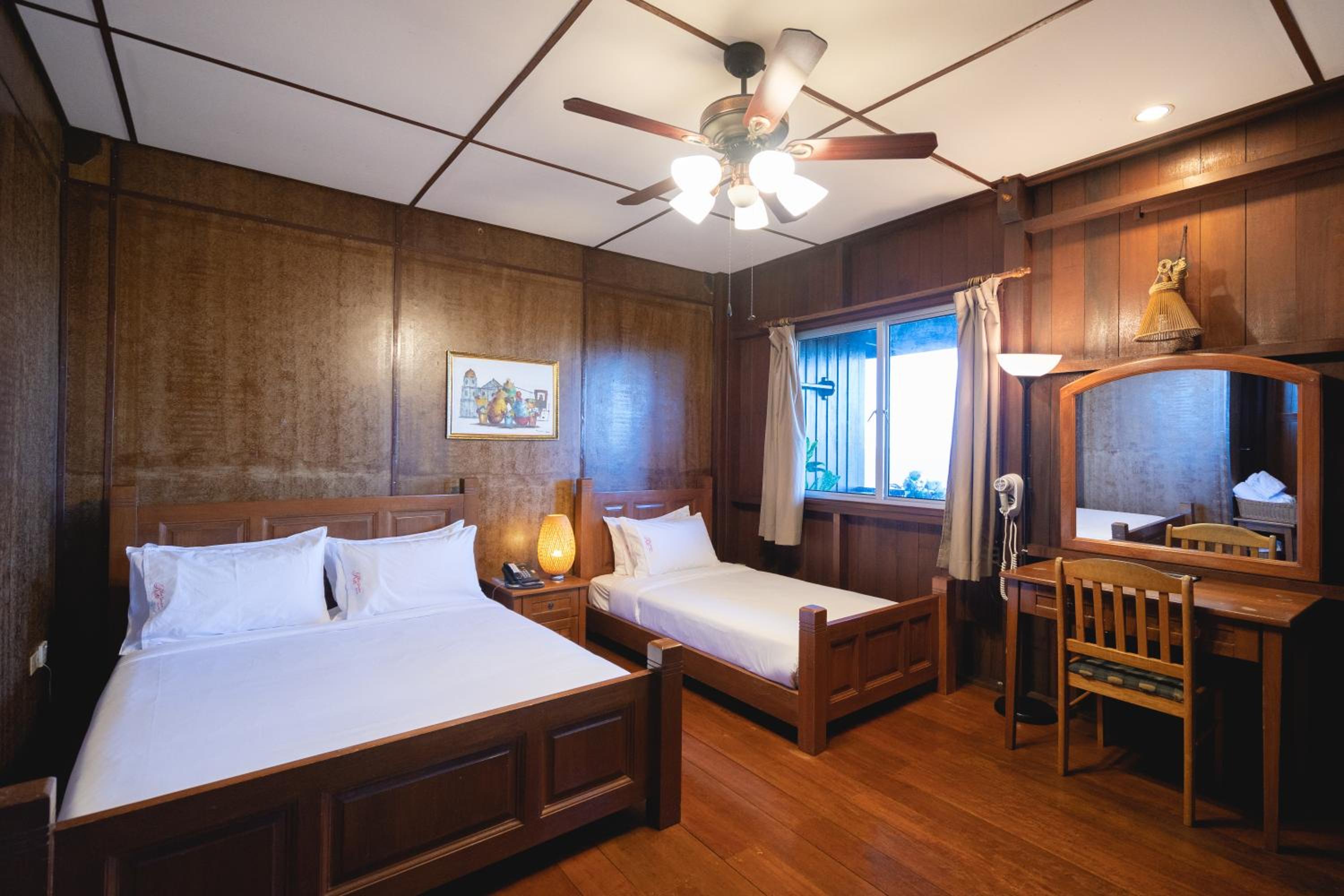 Standard Twin Room photo 1