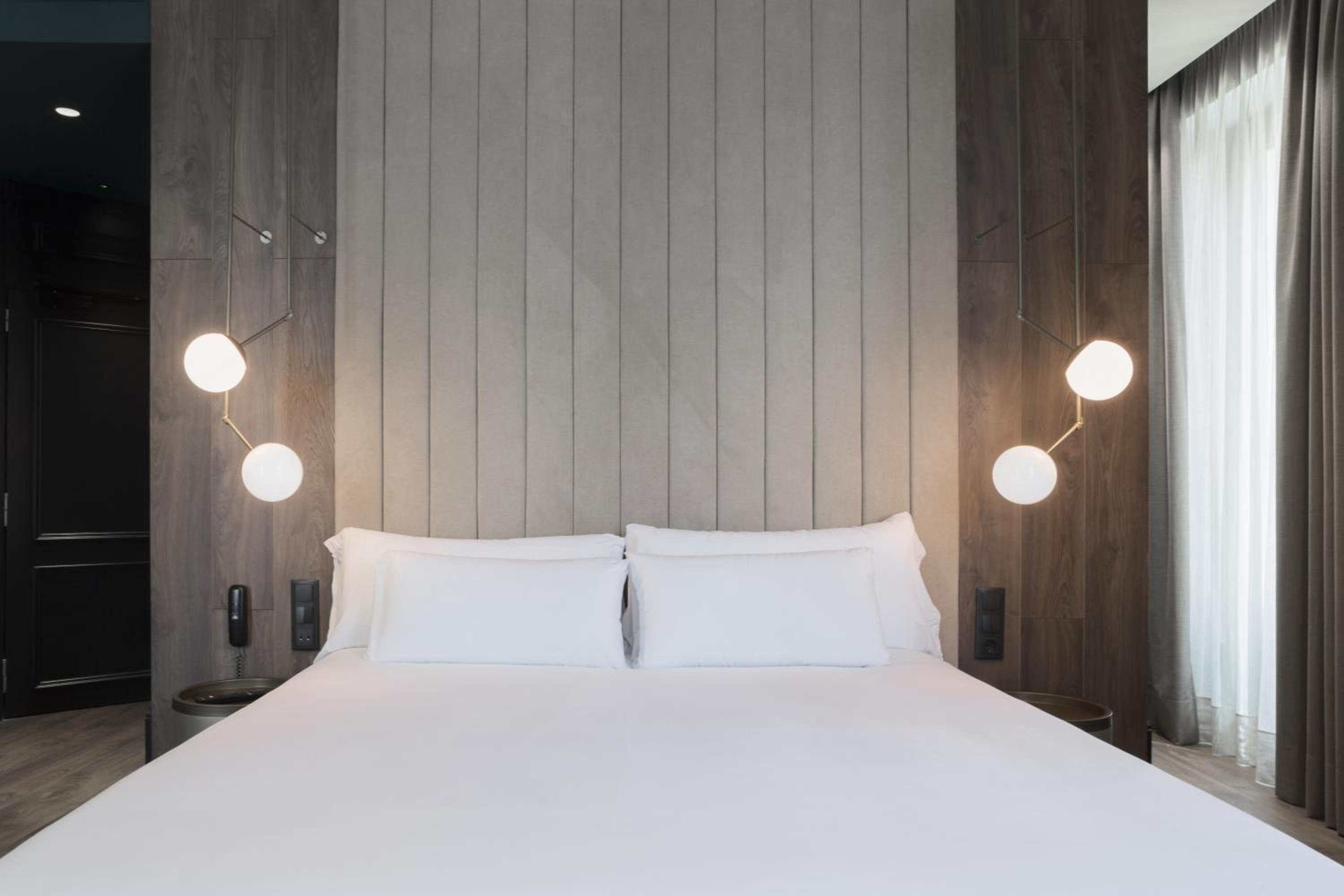 Superior Double Room with Balcony photo 2