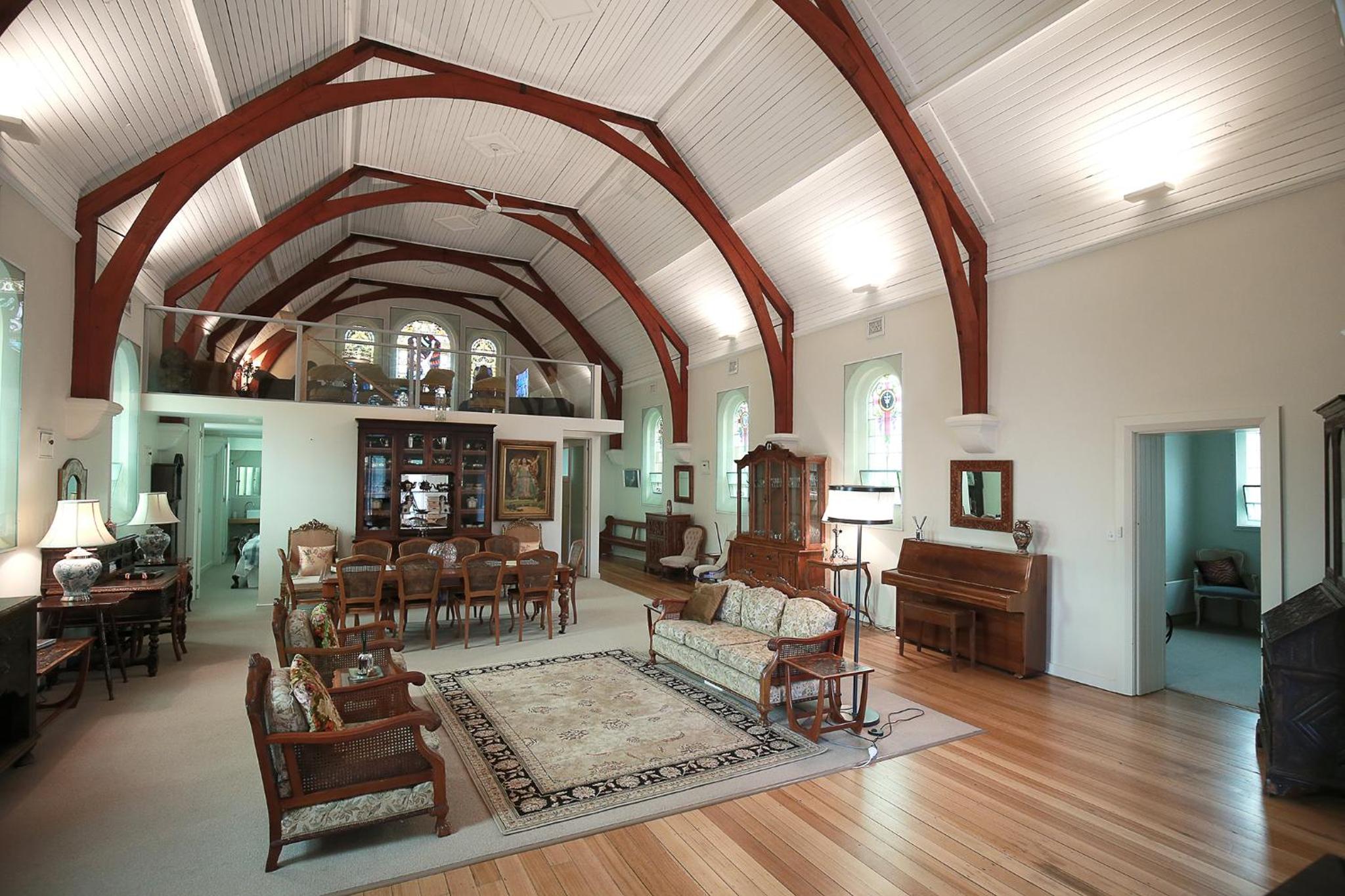 Four-Bedroom House photo 2
