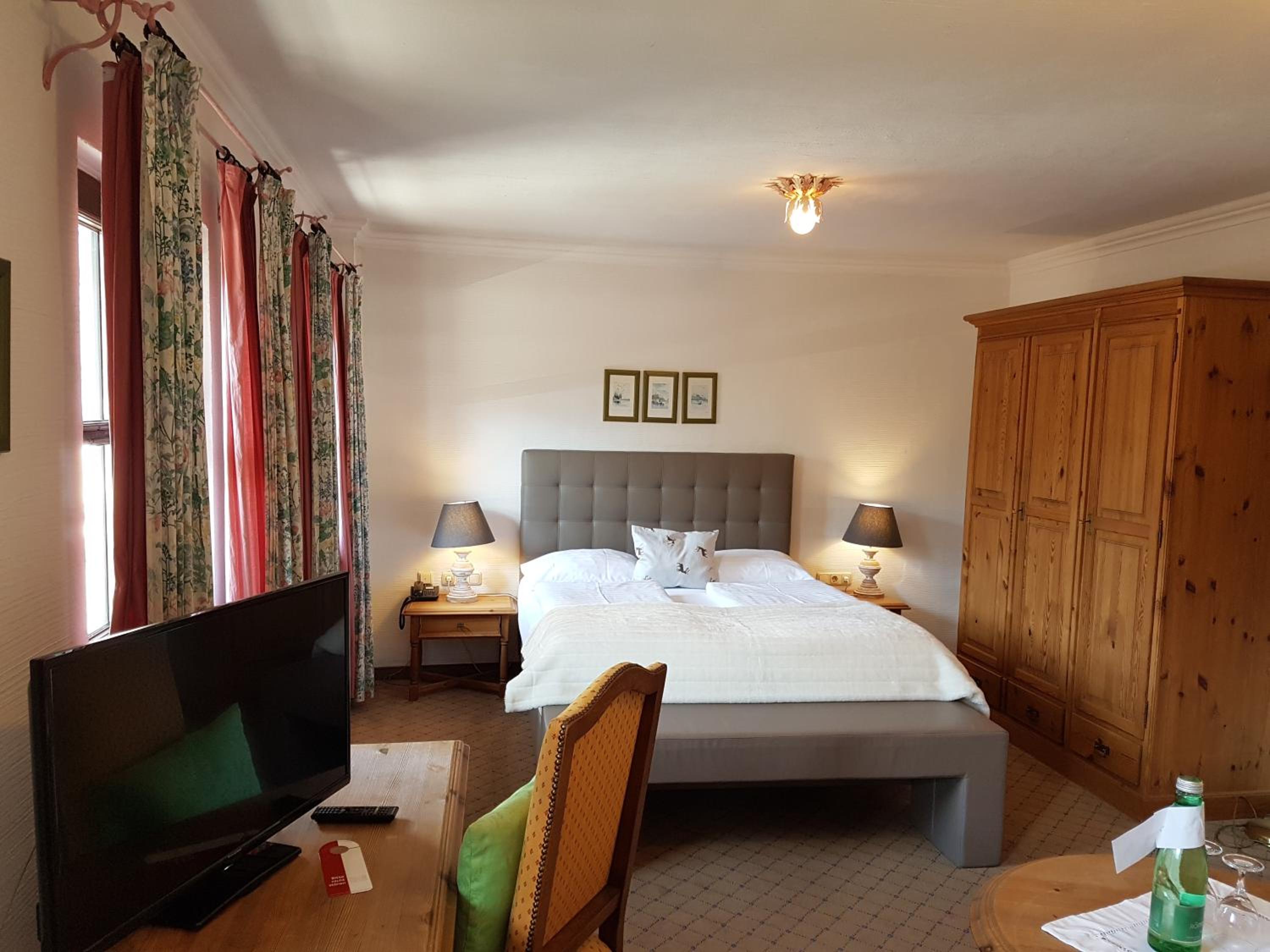 Superior Double Room - Photo 2