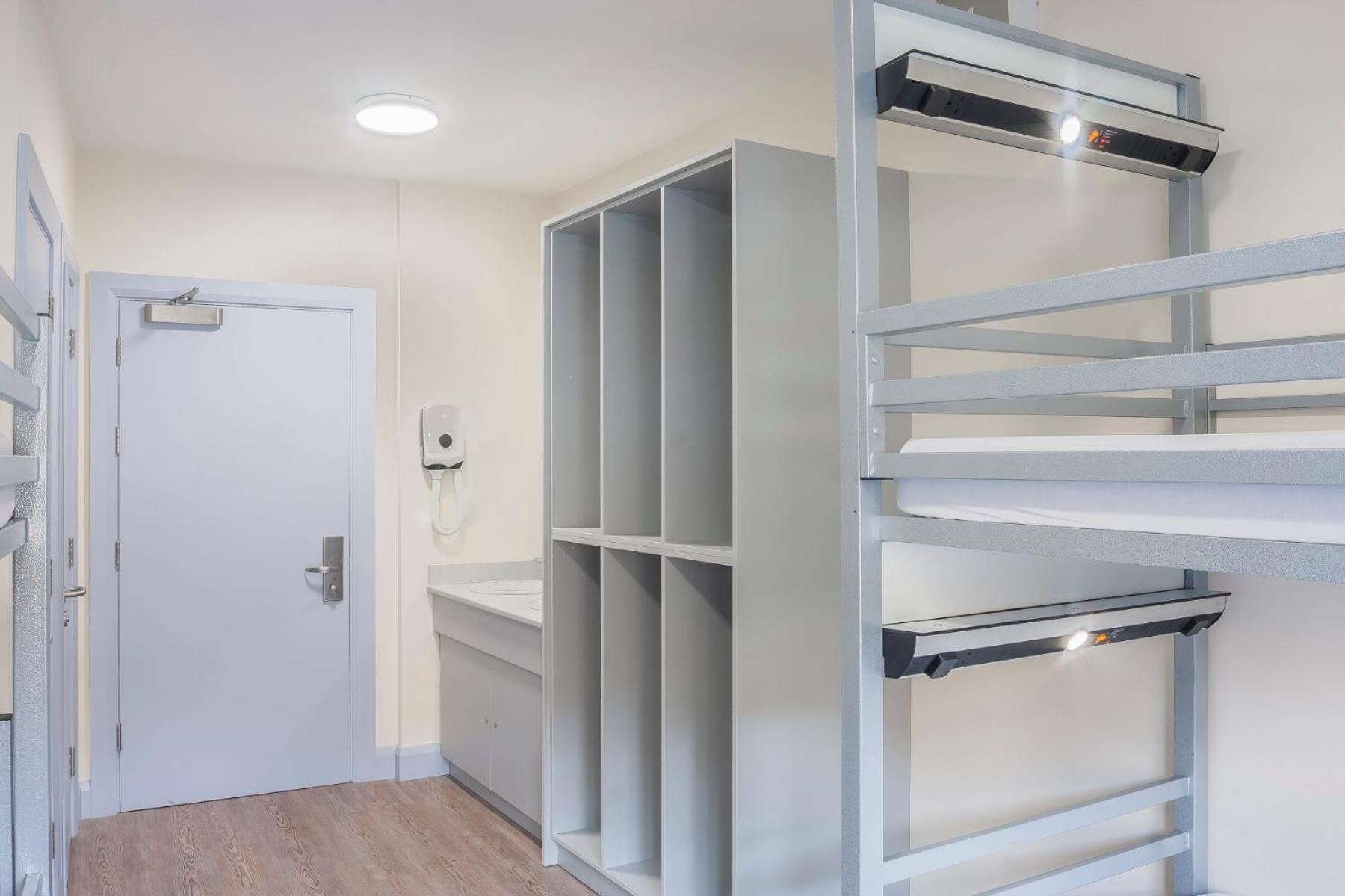 Private 10-Bed Dormitory photo 3