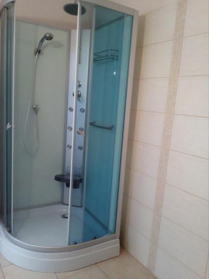 Quadruple Room with Shower - Photo 1