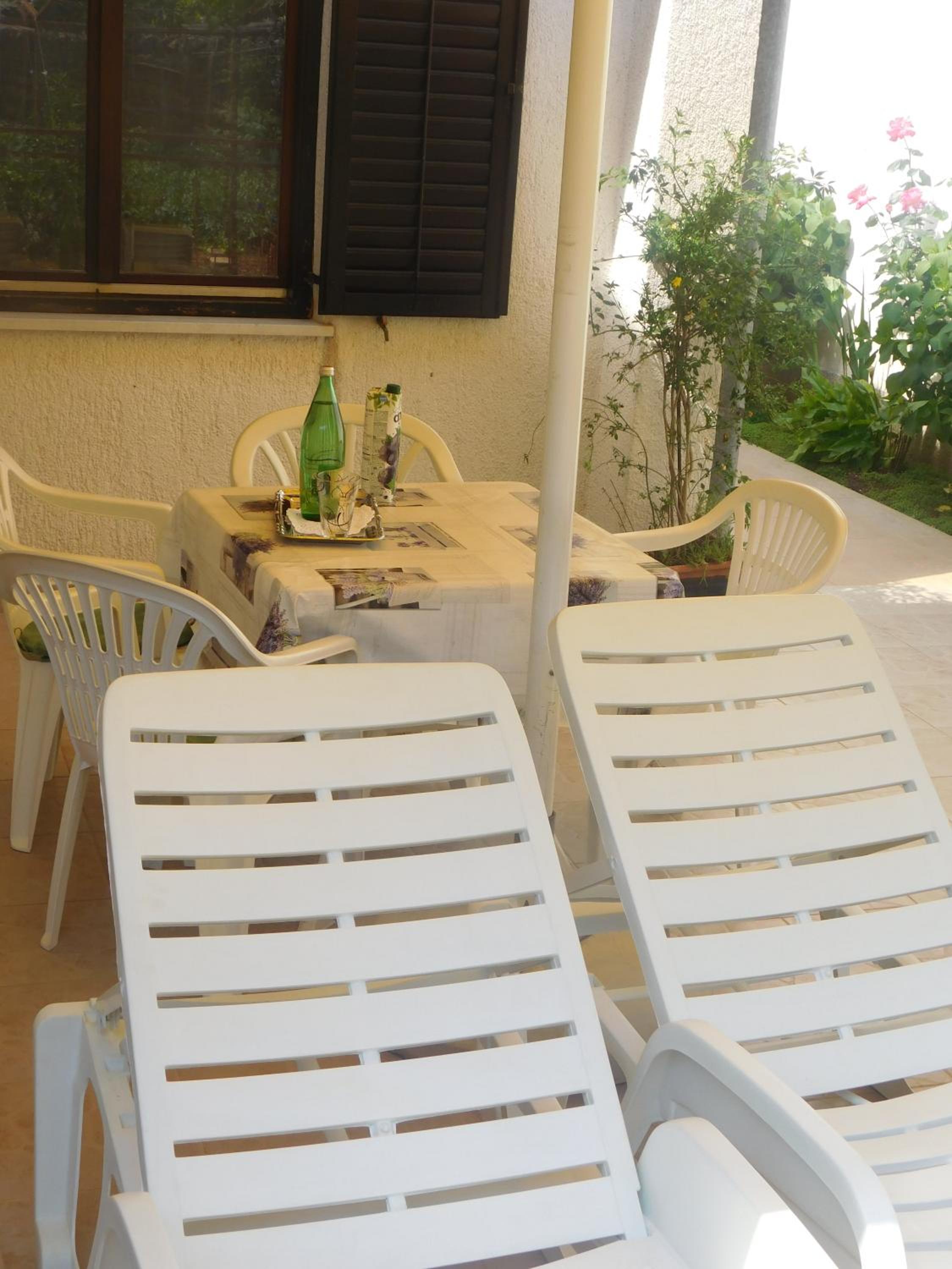 One-Bedroom Apartment with Terrace - Photo 65