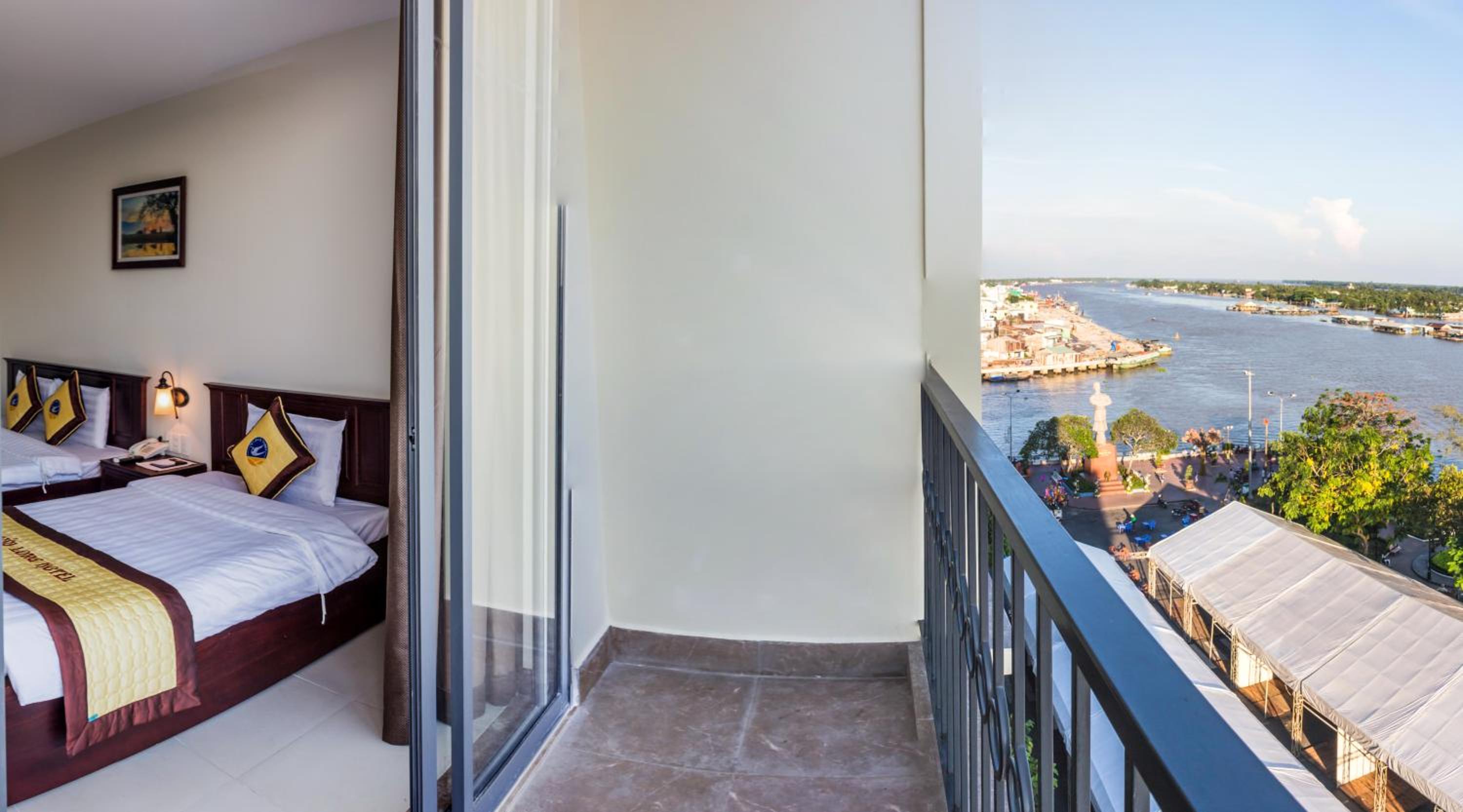 Triple Room with Balcony photo 2