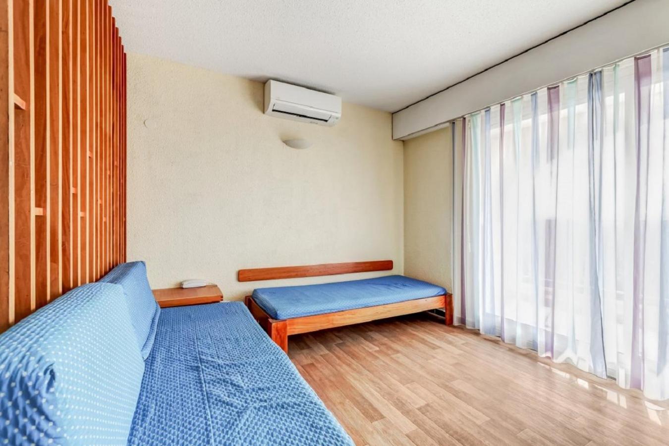 Select One-Bedroom Apartment (6 People) photo 3