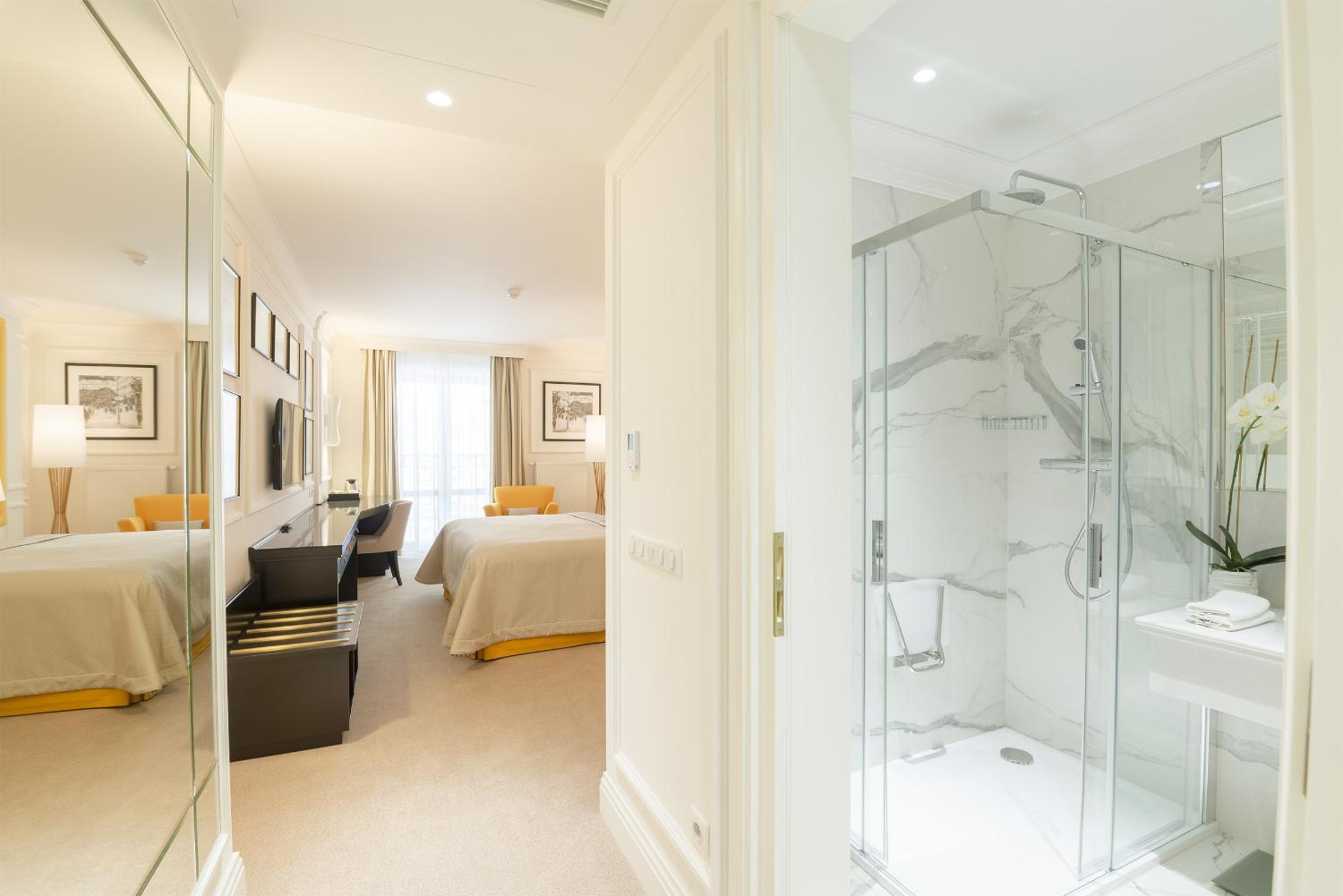 Standard Double Room photo 1