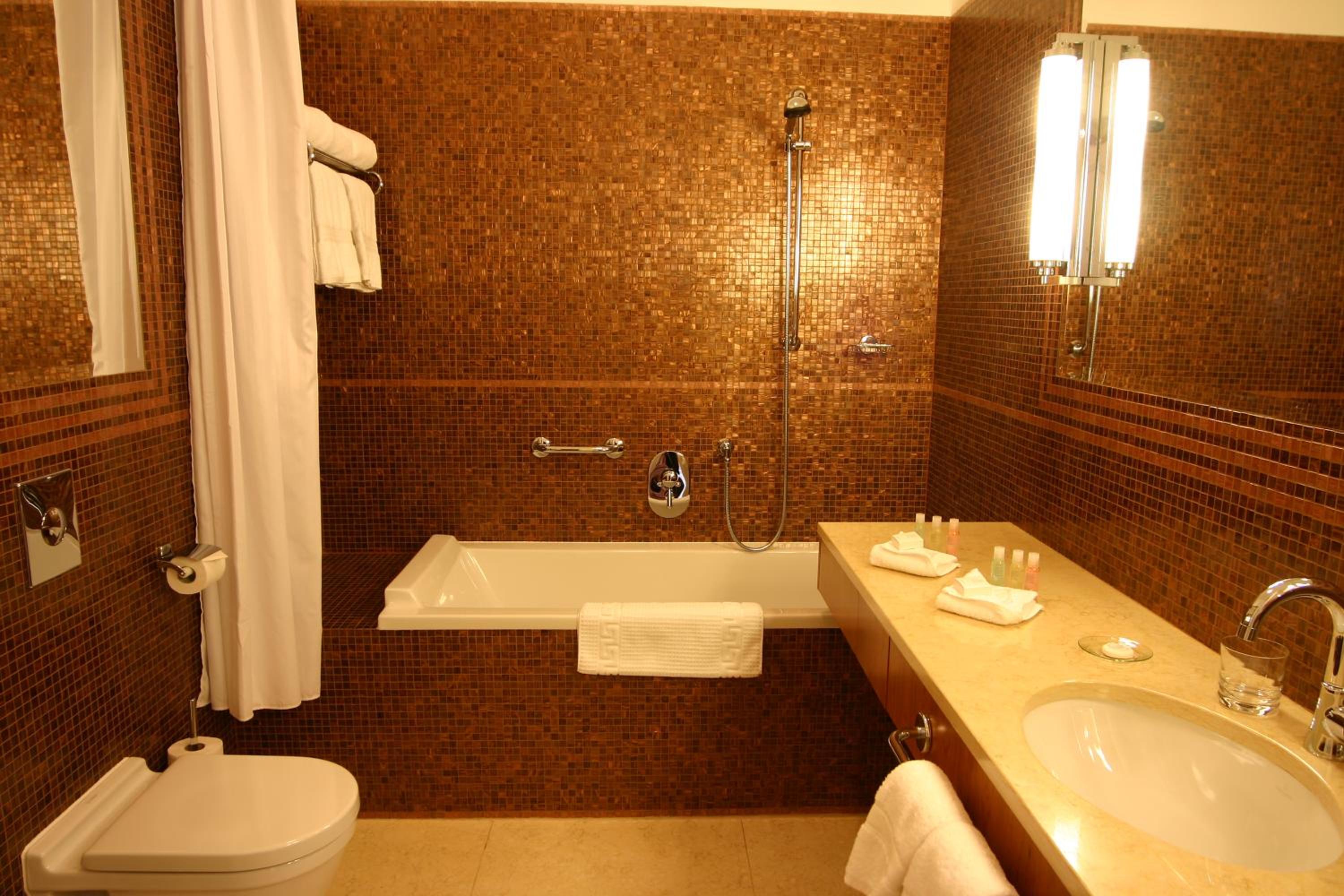 Suite with Old Town Square View