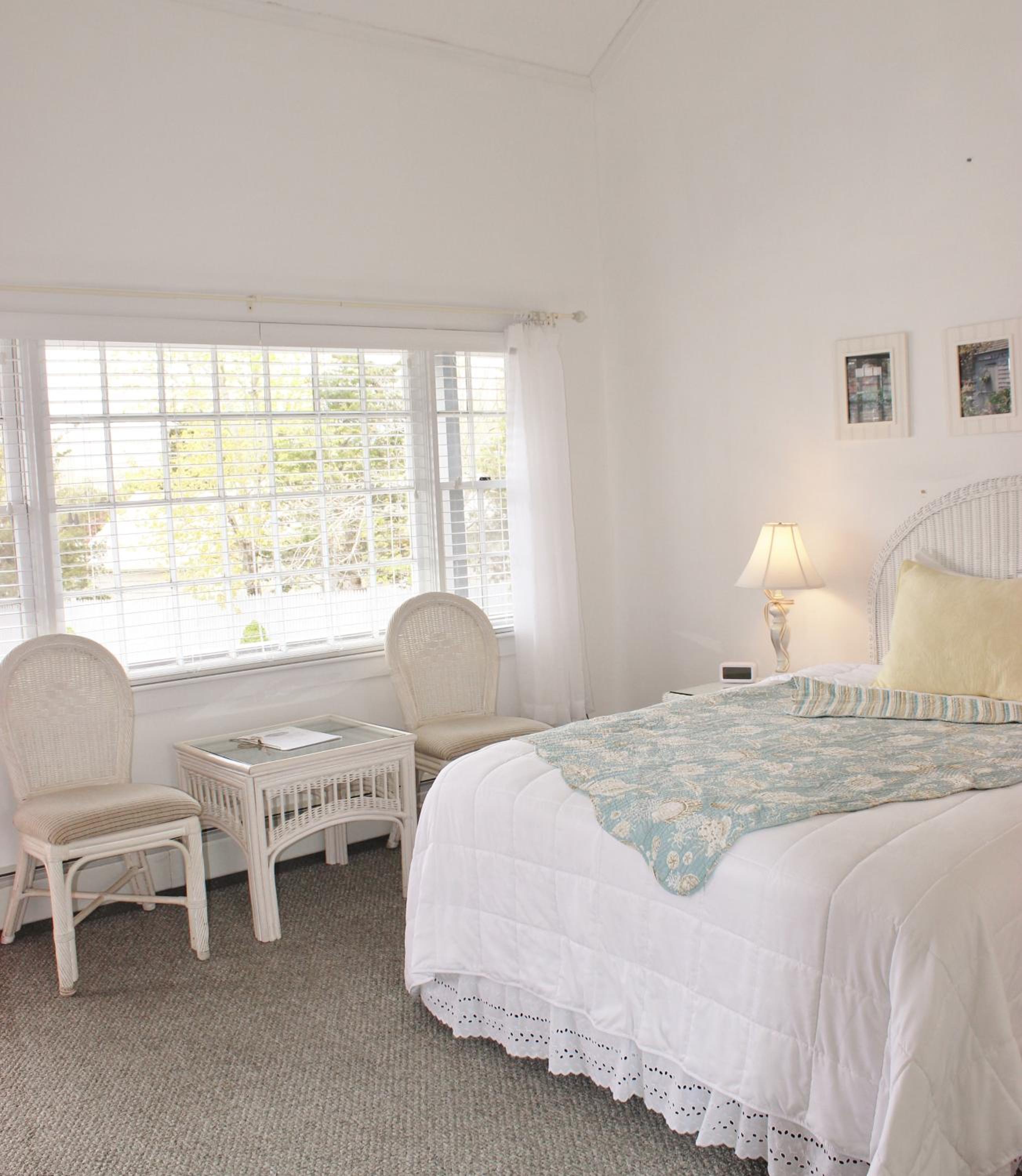 Deluxe Queen Room photo 3