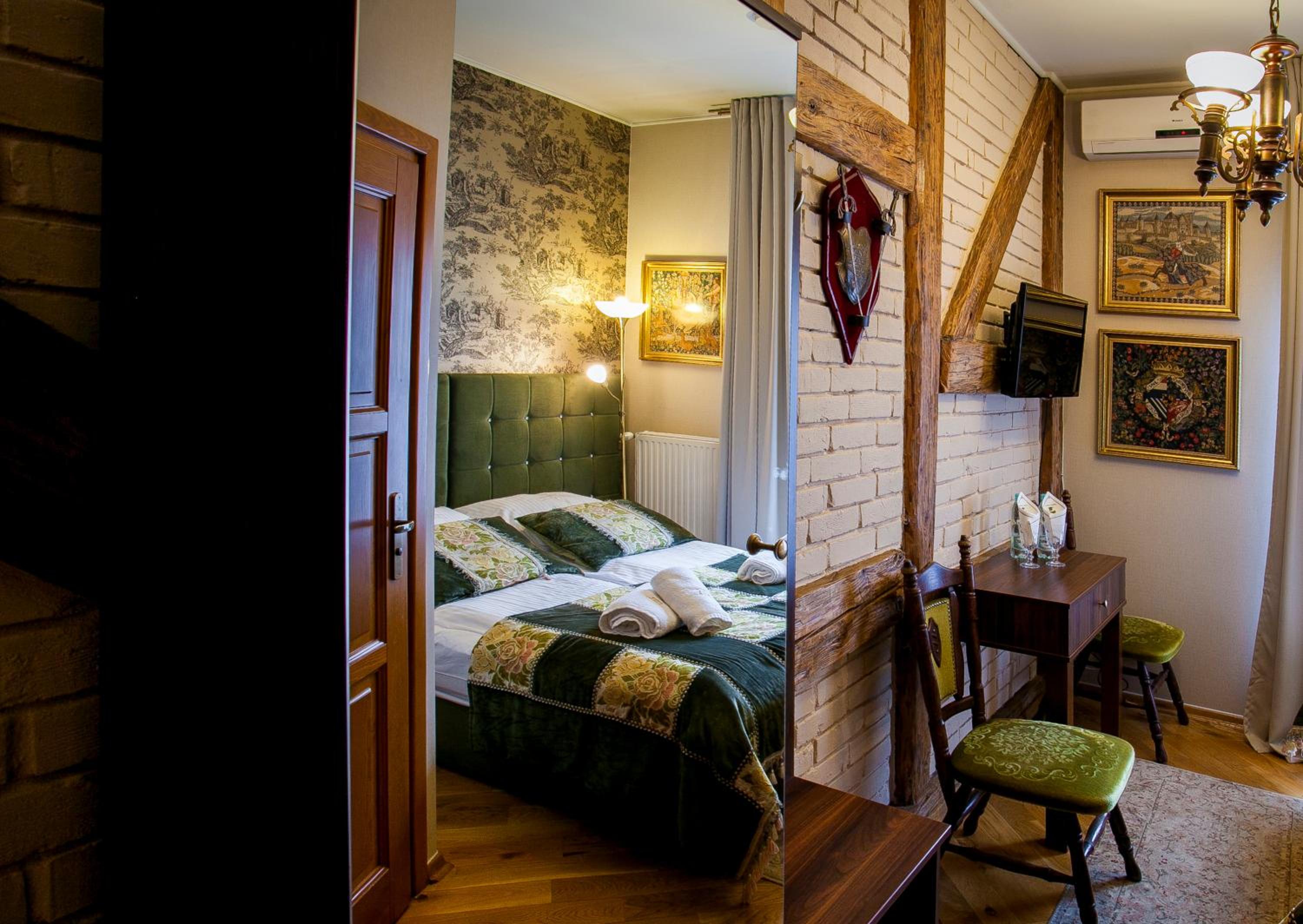 Economy Double or Twin Room