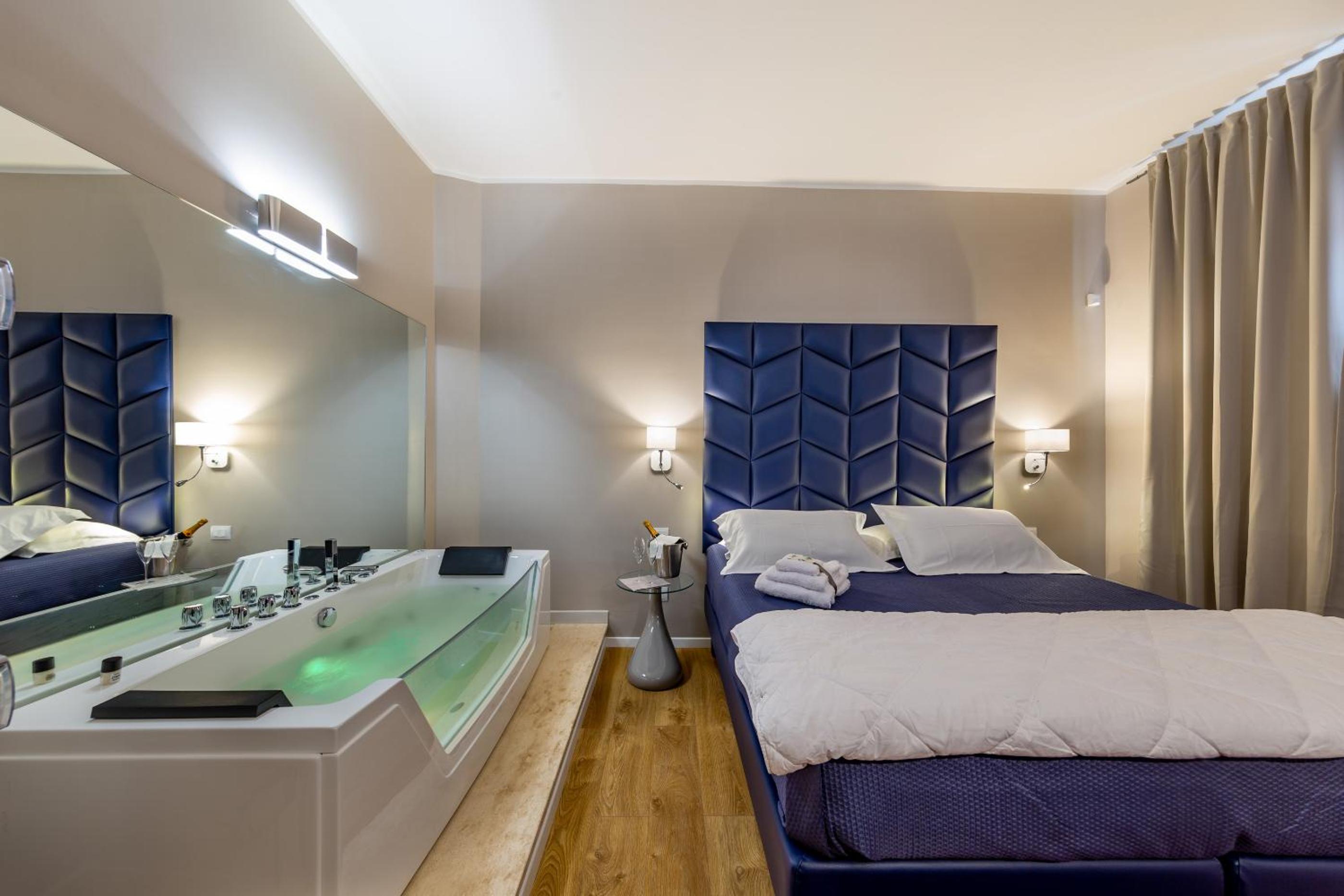 Exclusive Elegant Double Room with Spa Bath