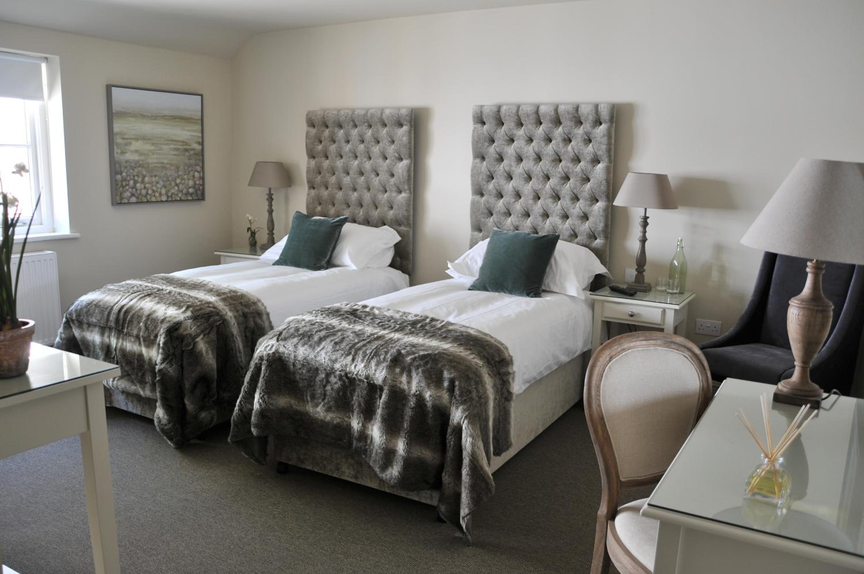 Double or Twin Room photo 3