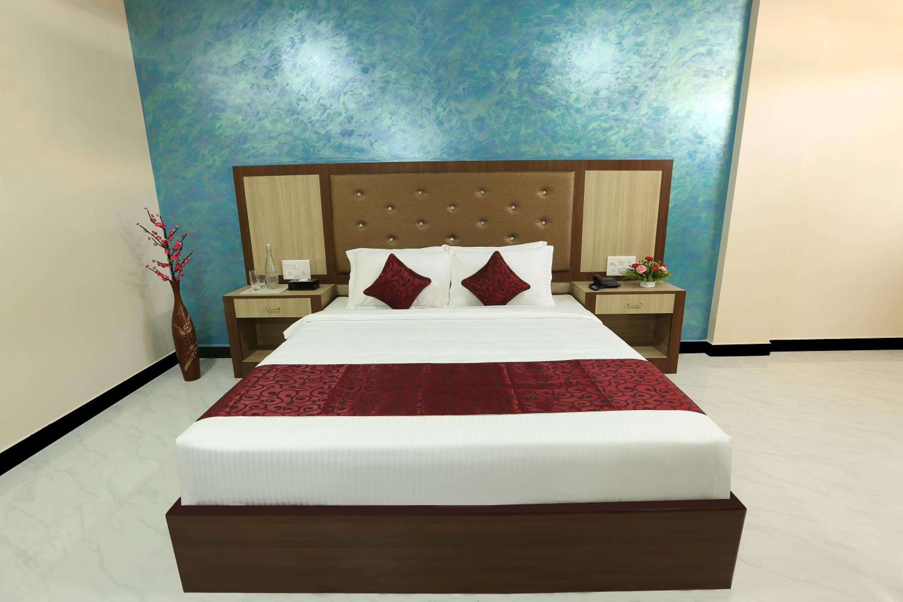 Deluxe Double Room - Photo 1