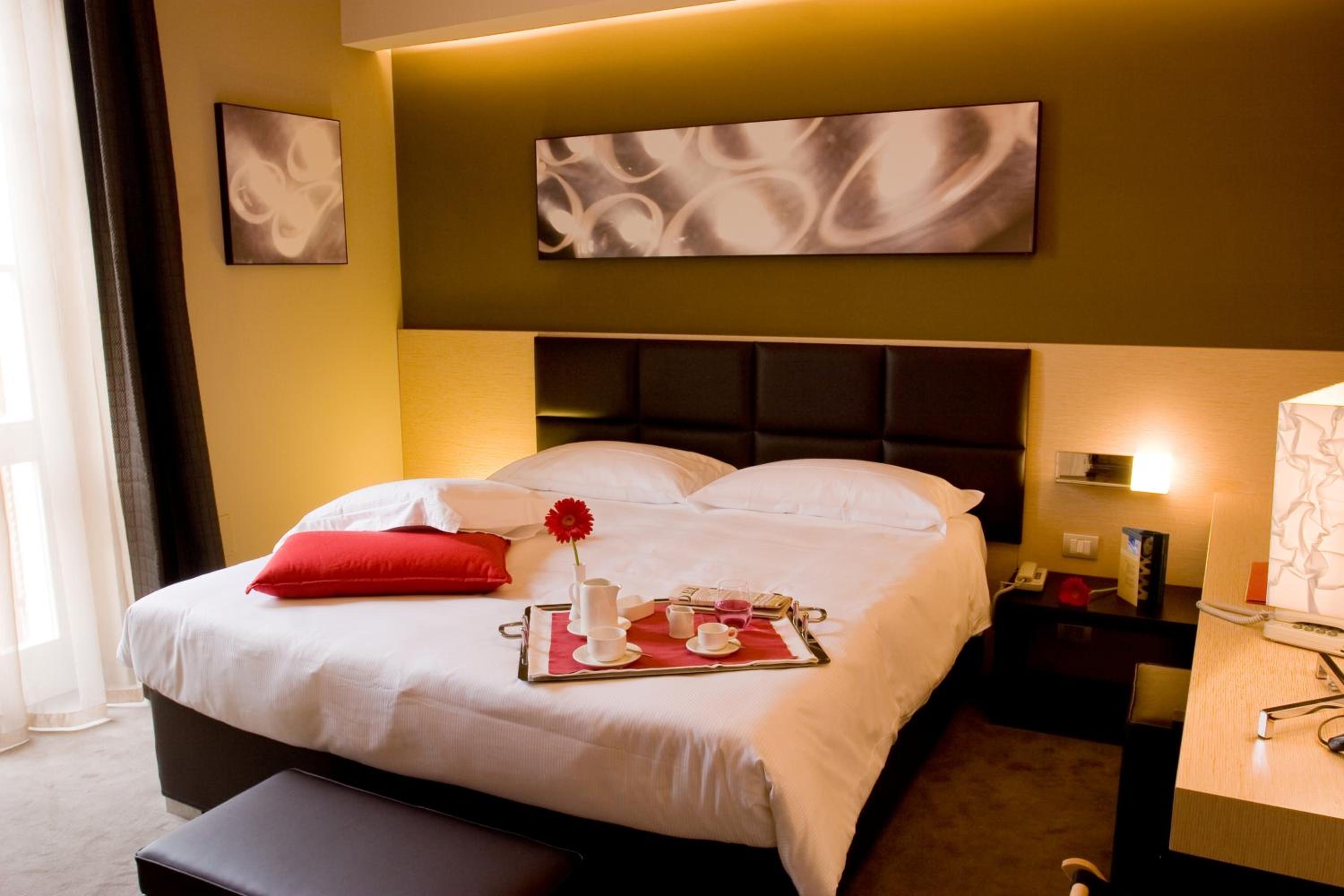 Deluxe Double Room - Photo 3