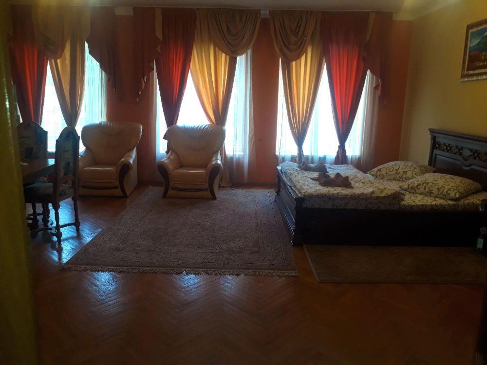 One-Bedroom Suite photo 1