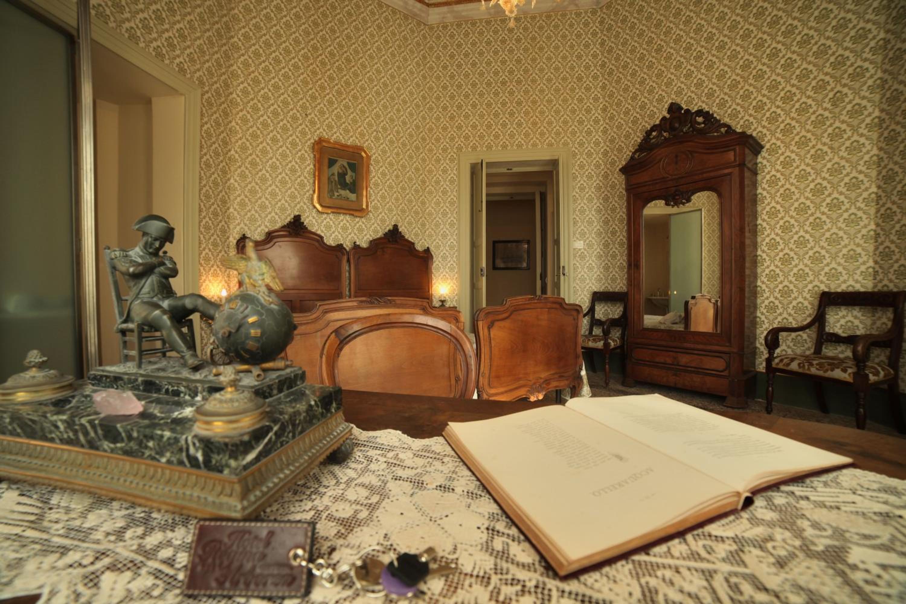 Superior Double or Twin Room with City View photo 1