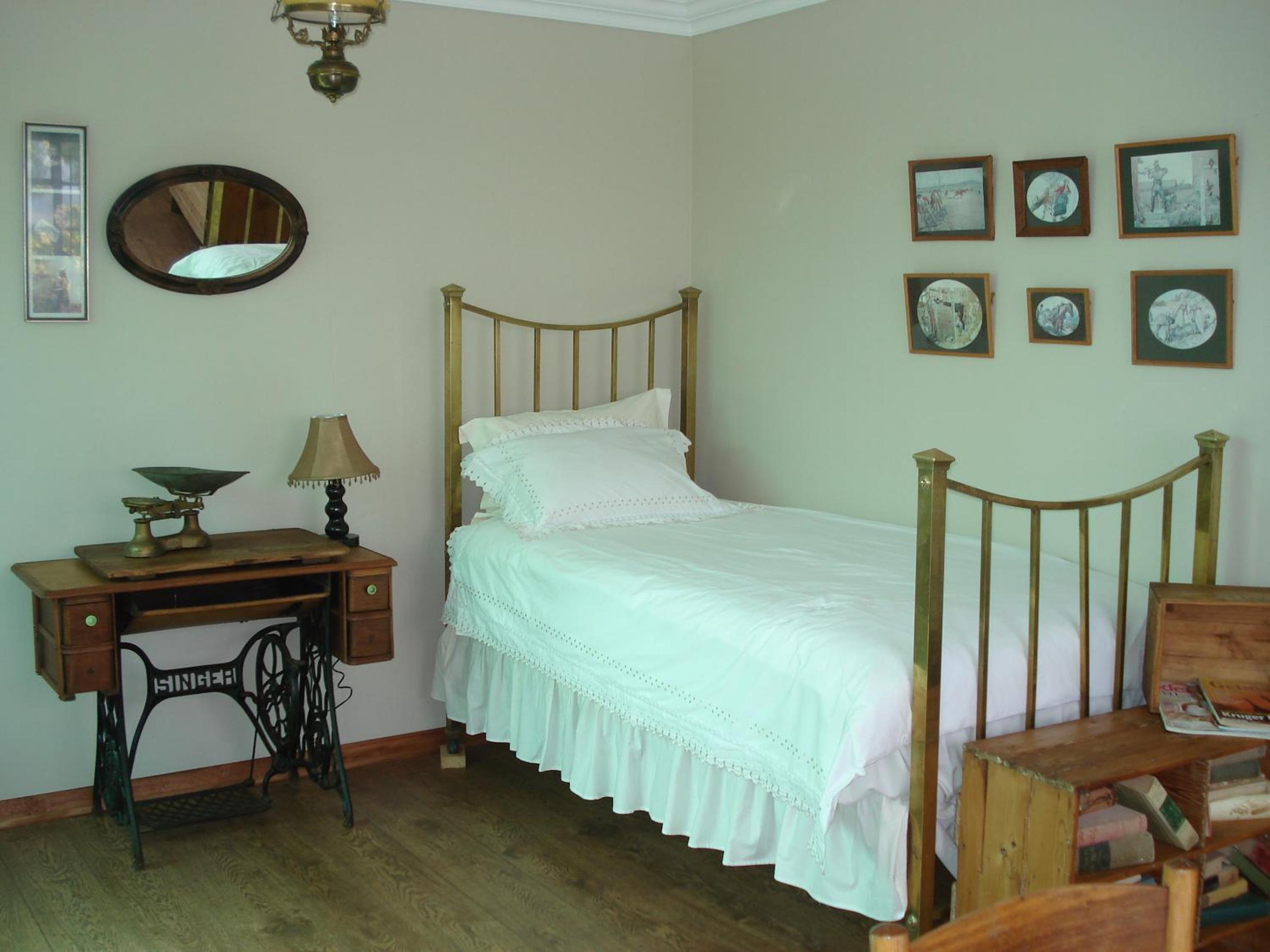Triple Room with Private Bathroom - Photo 1