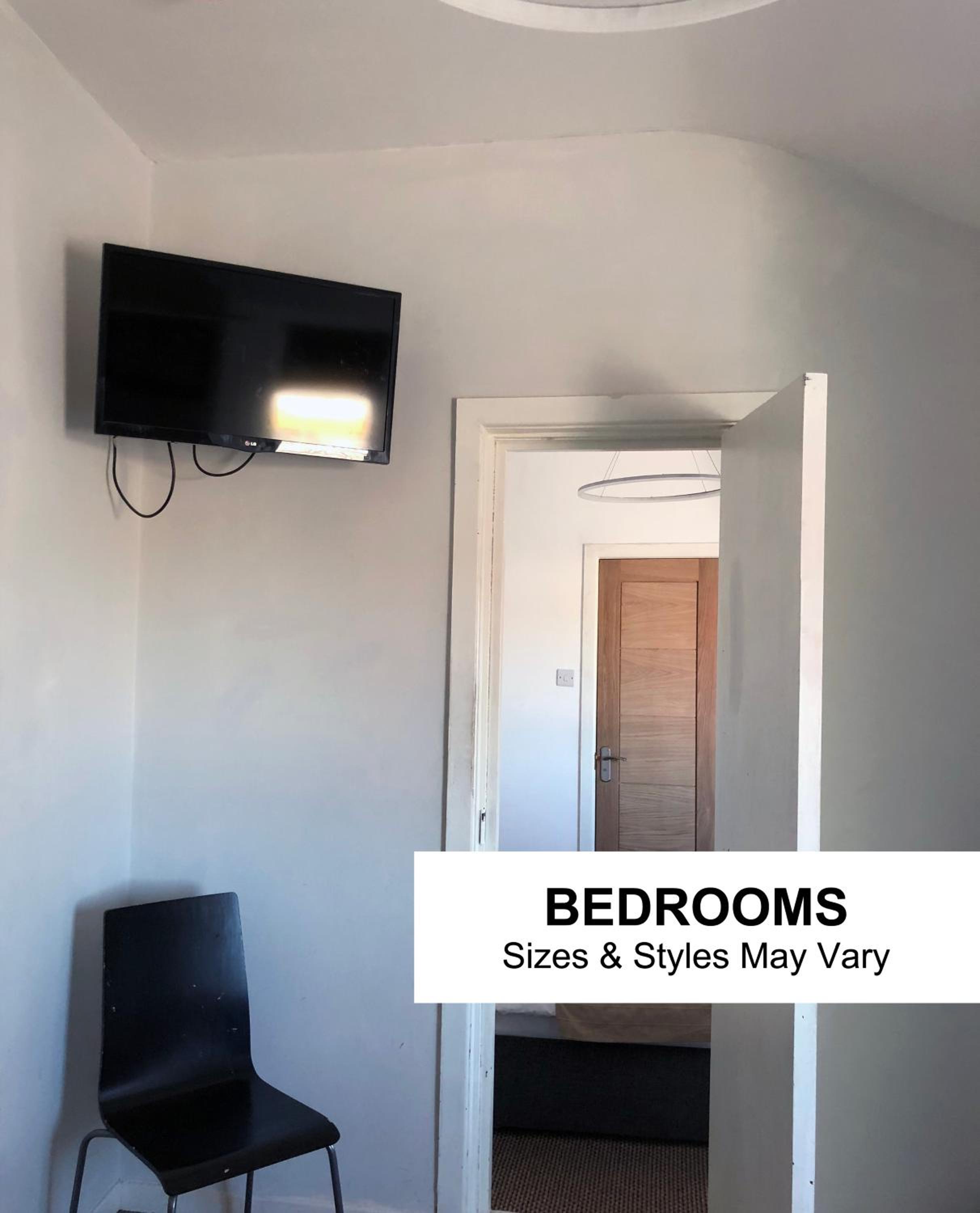 Family Room - Photo 10