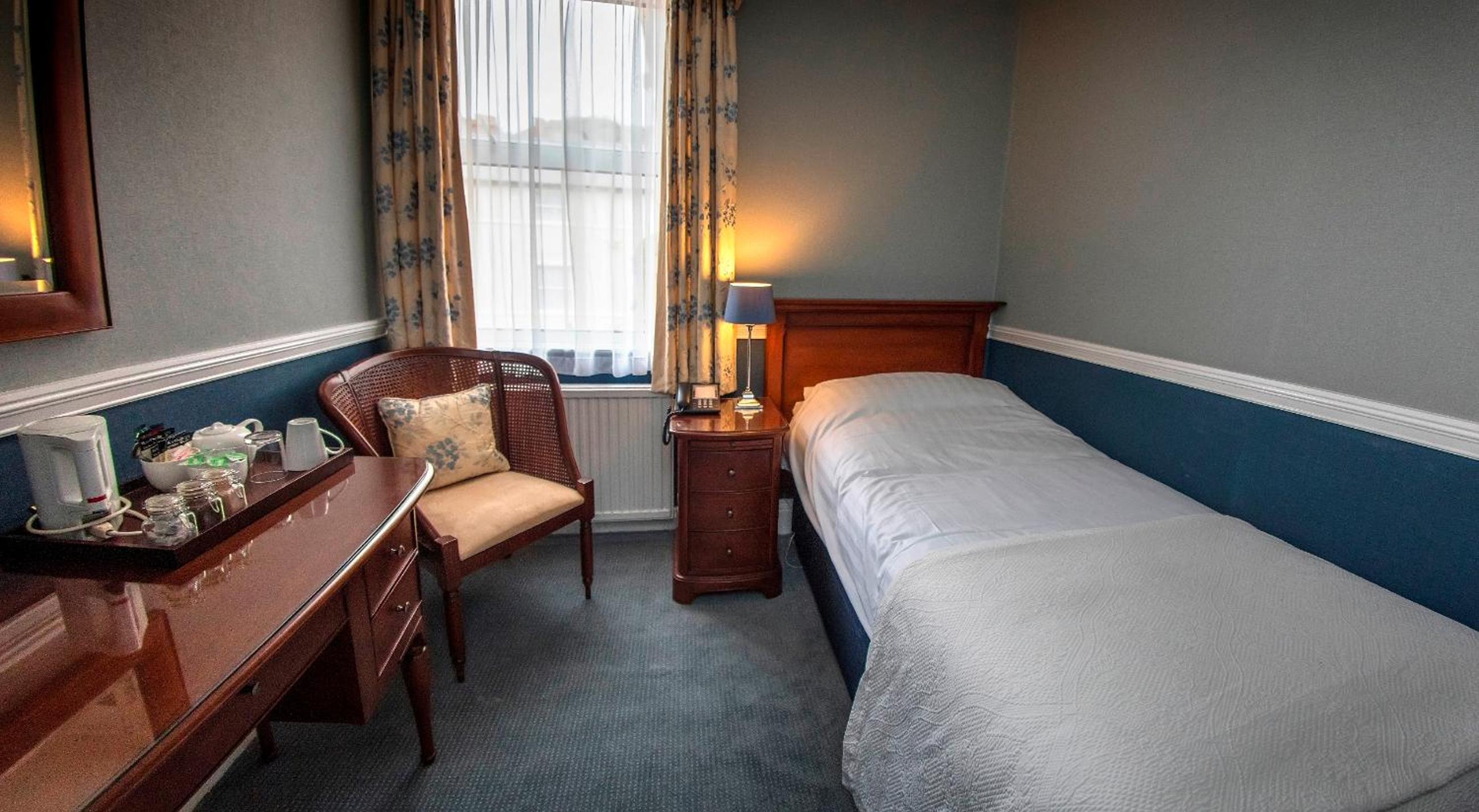 Single Room photo 1