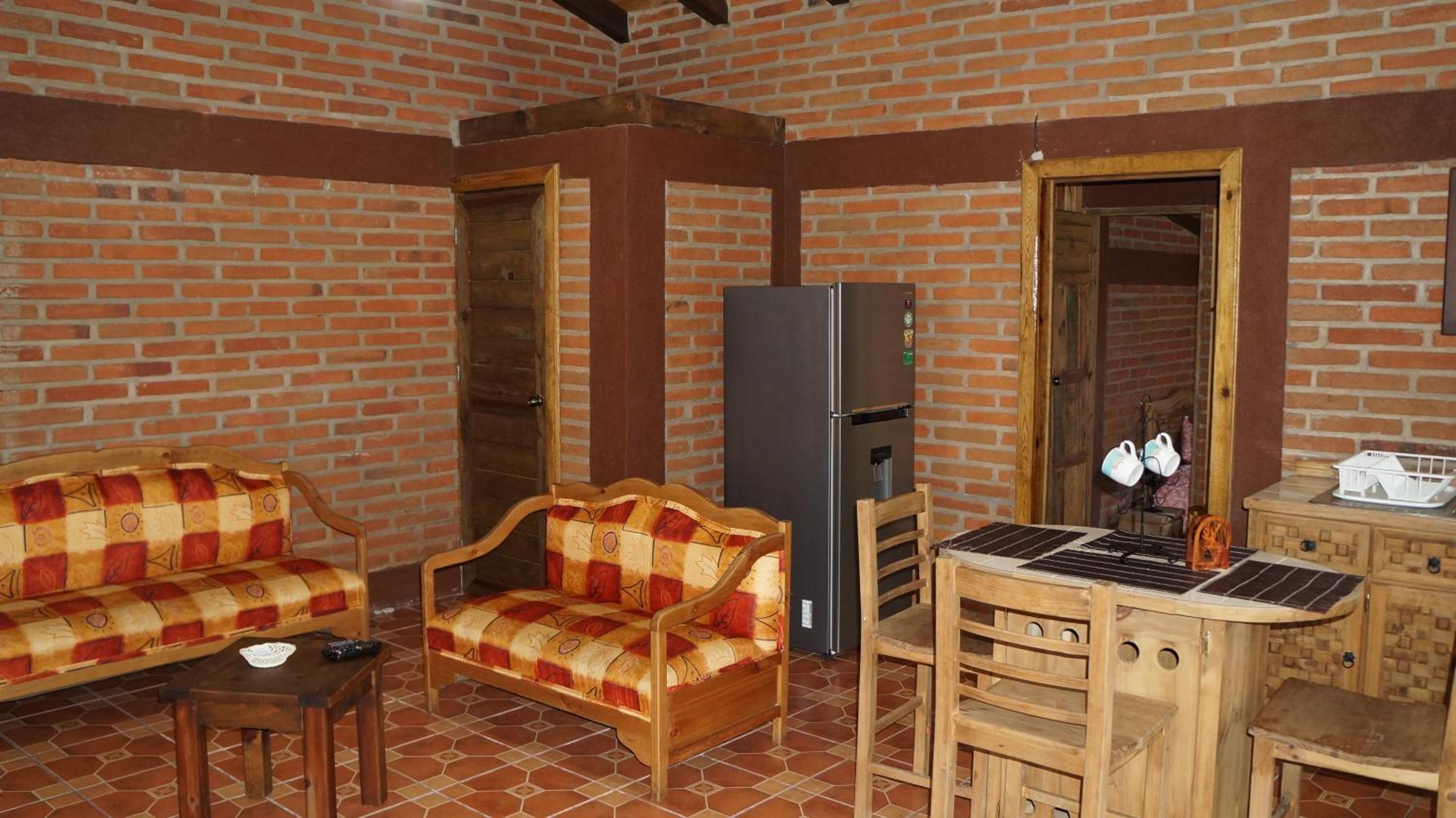 Basic Triple Room - Photo 2