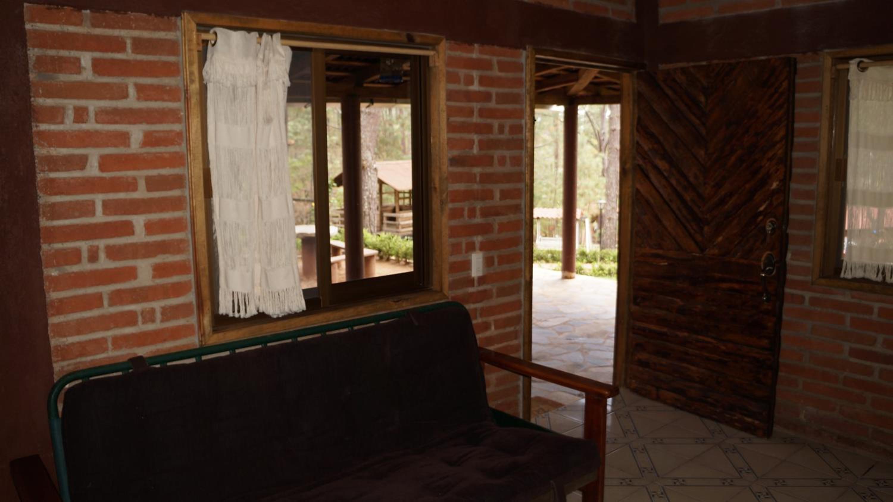Family Studio - Photo 2