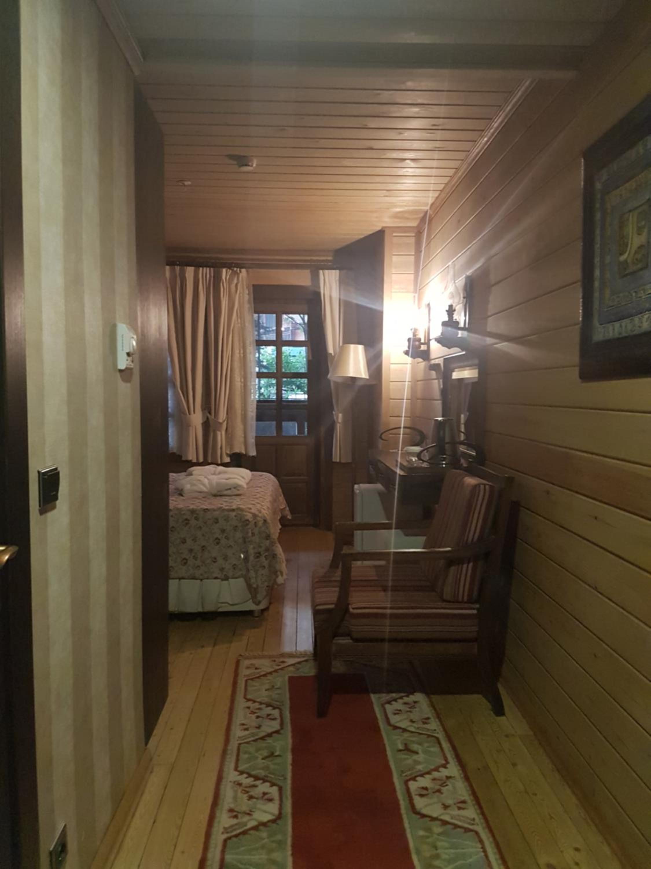 Economy Double or Twin Room - Ground Floor photo 3