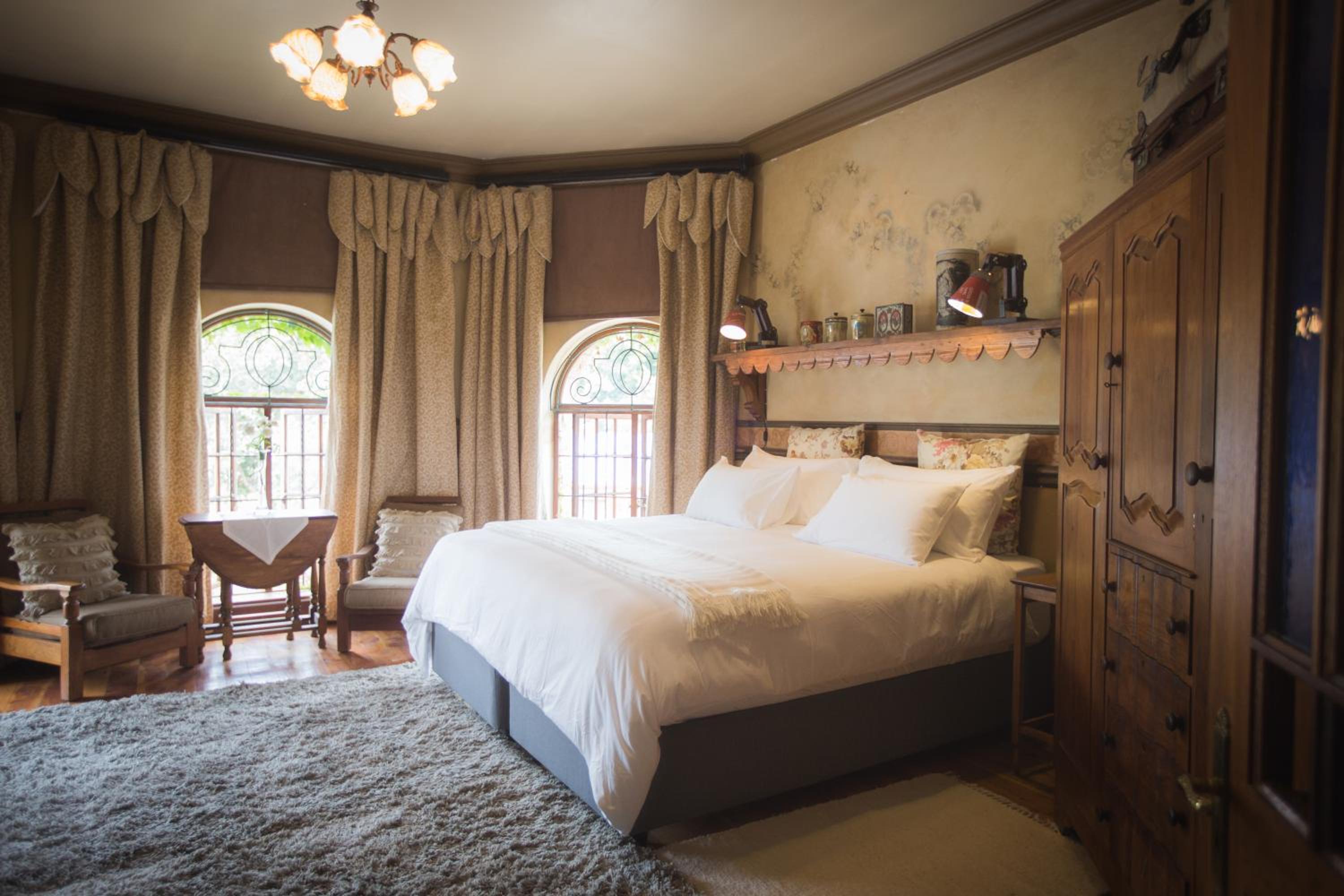 Premium King Room