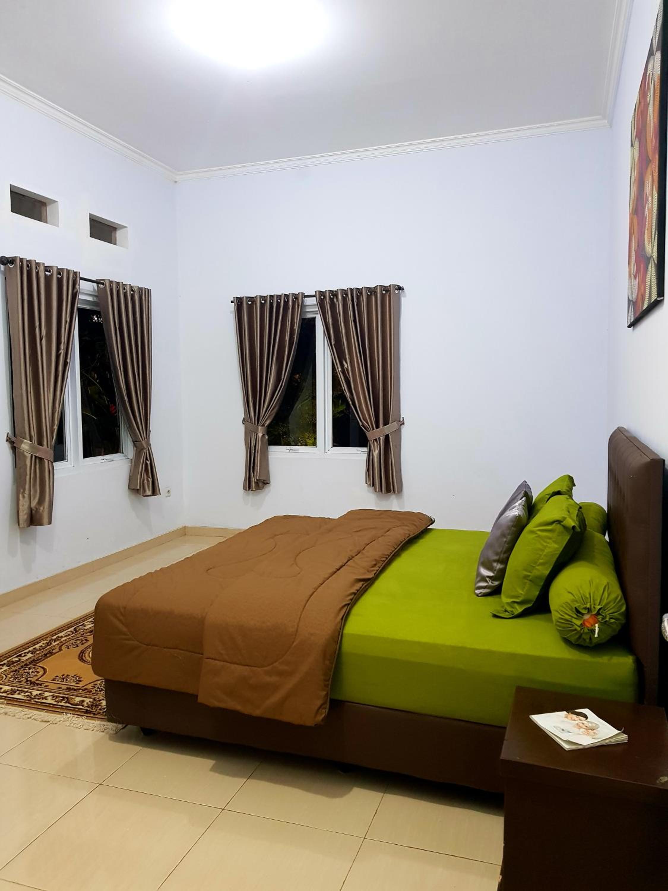 Villa with Private Pool - Photo 26