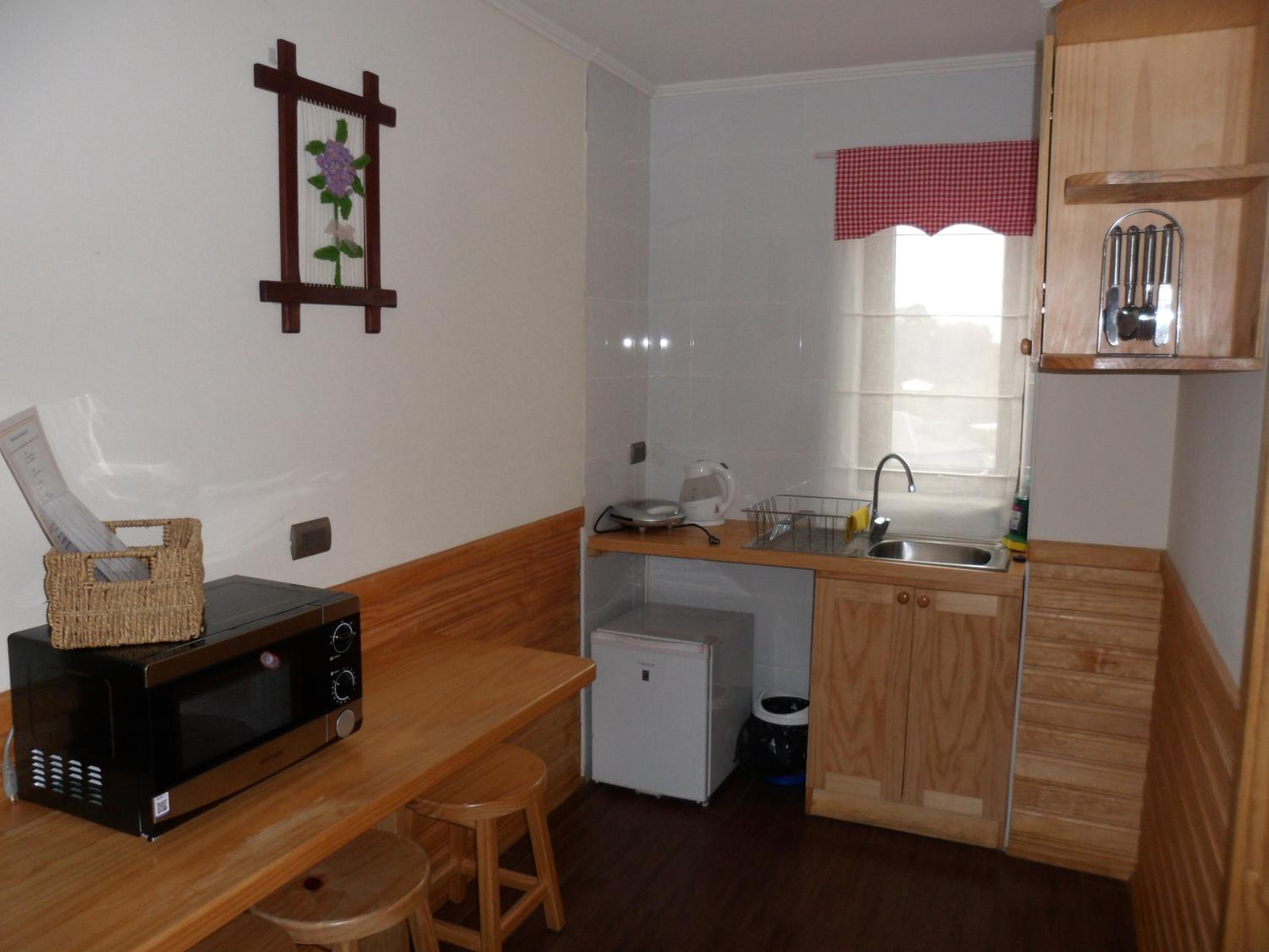 Family Room (4 People) photo 3