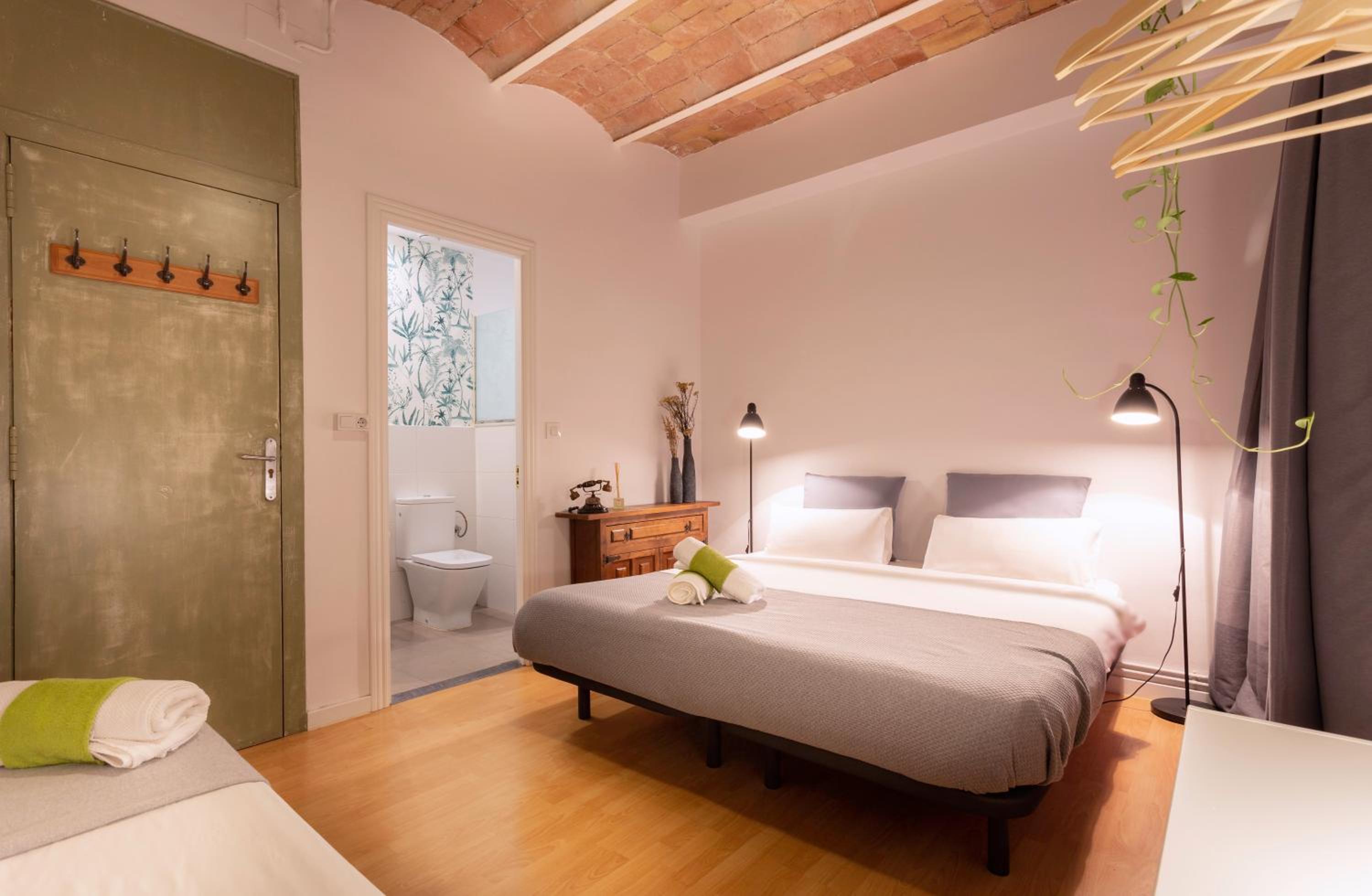 Habitación Triple con Baño Privado