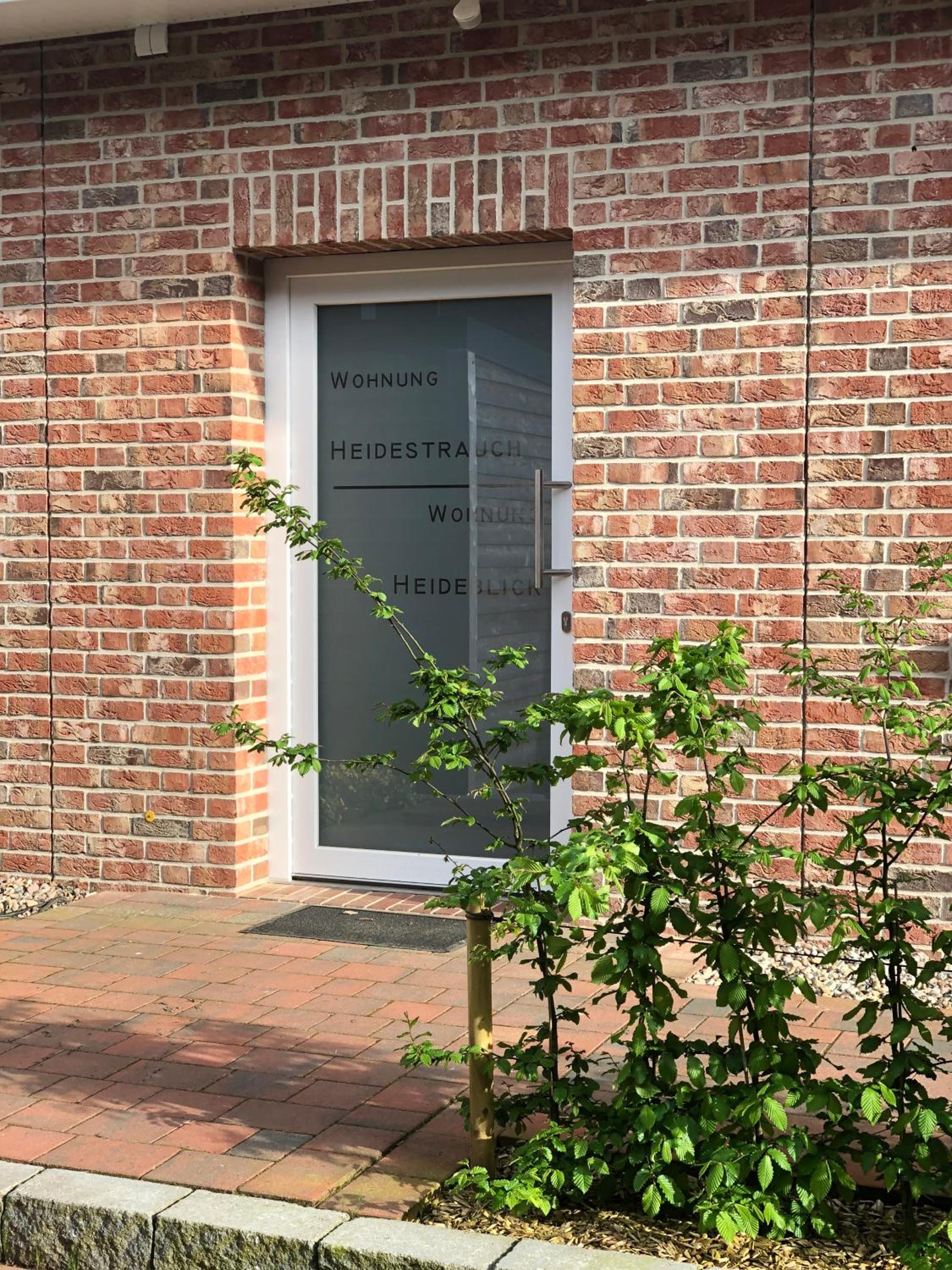 Apartment with Balcony photo 2