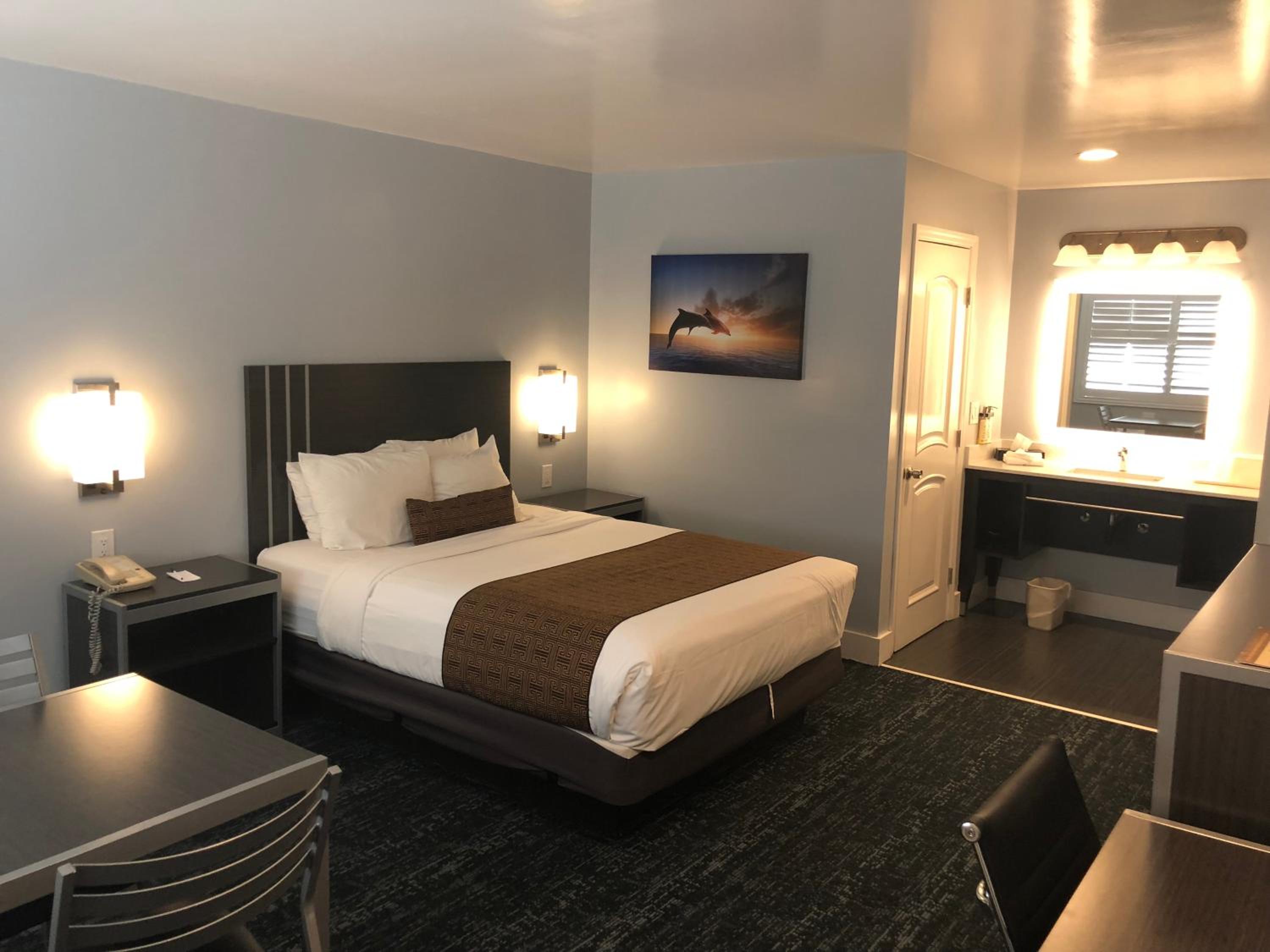 Queen Room - Photo 1
