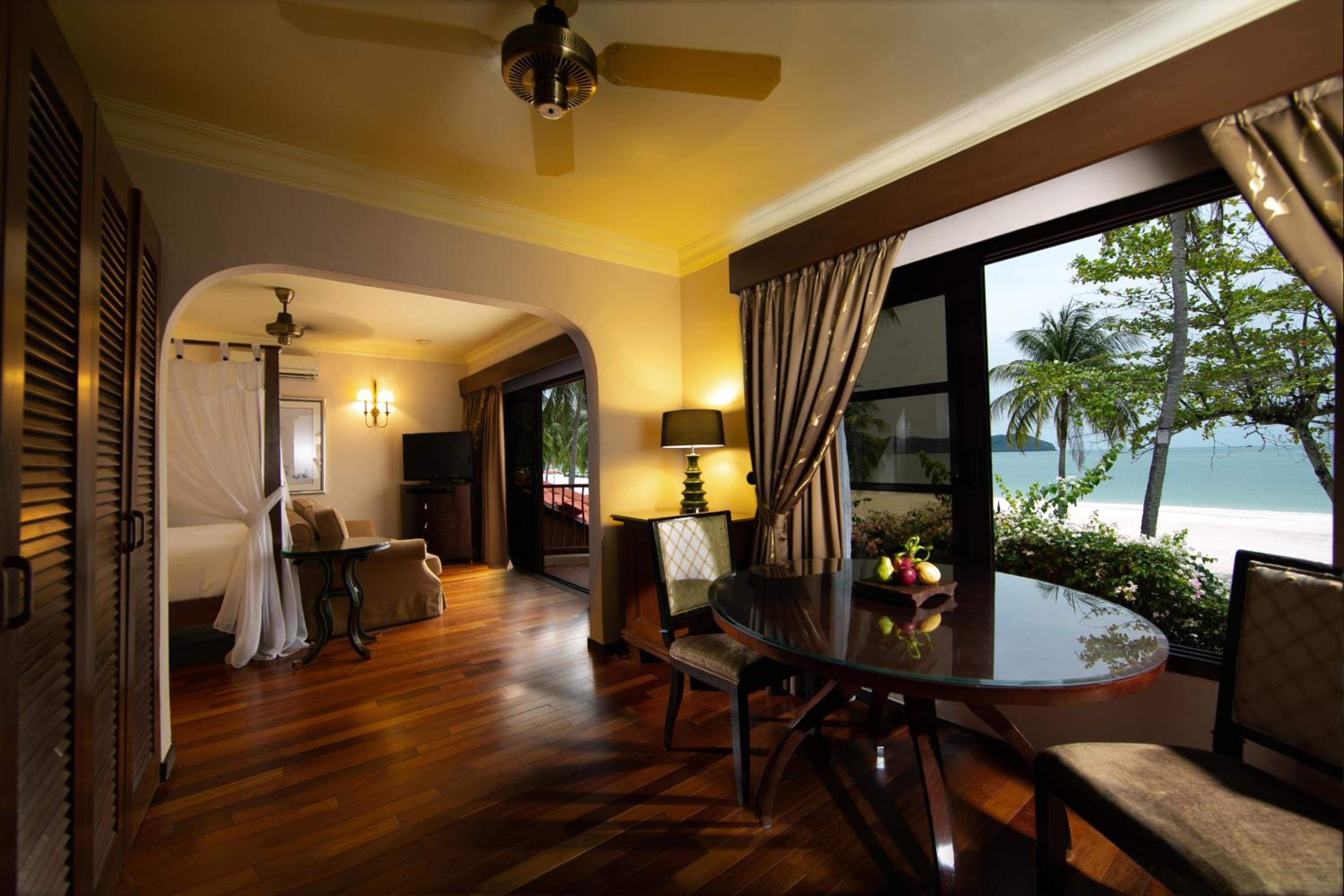 Casa Seaview Deluxe Suite - Photo 4