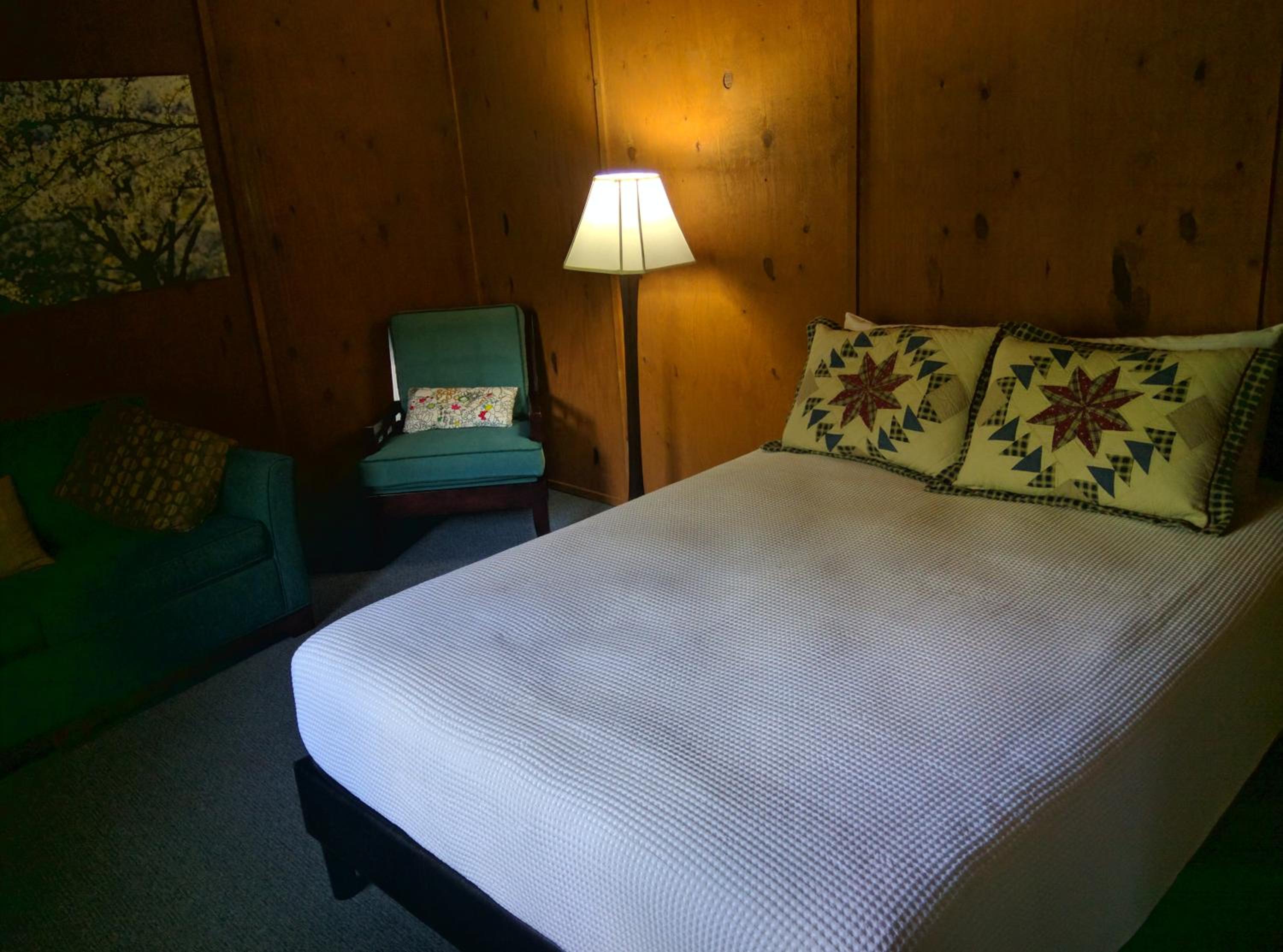 Standard Queen Room photo 1