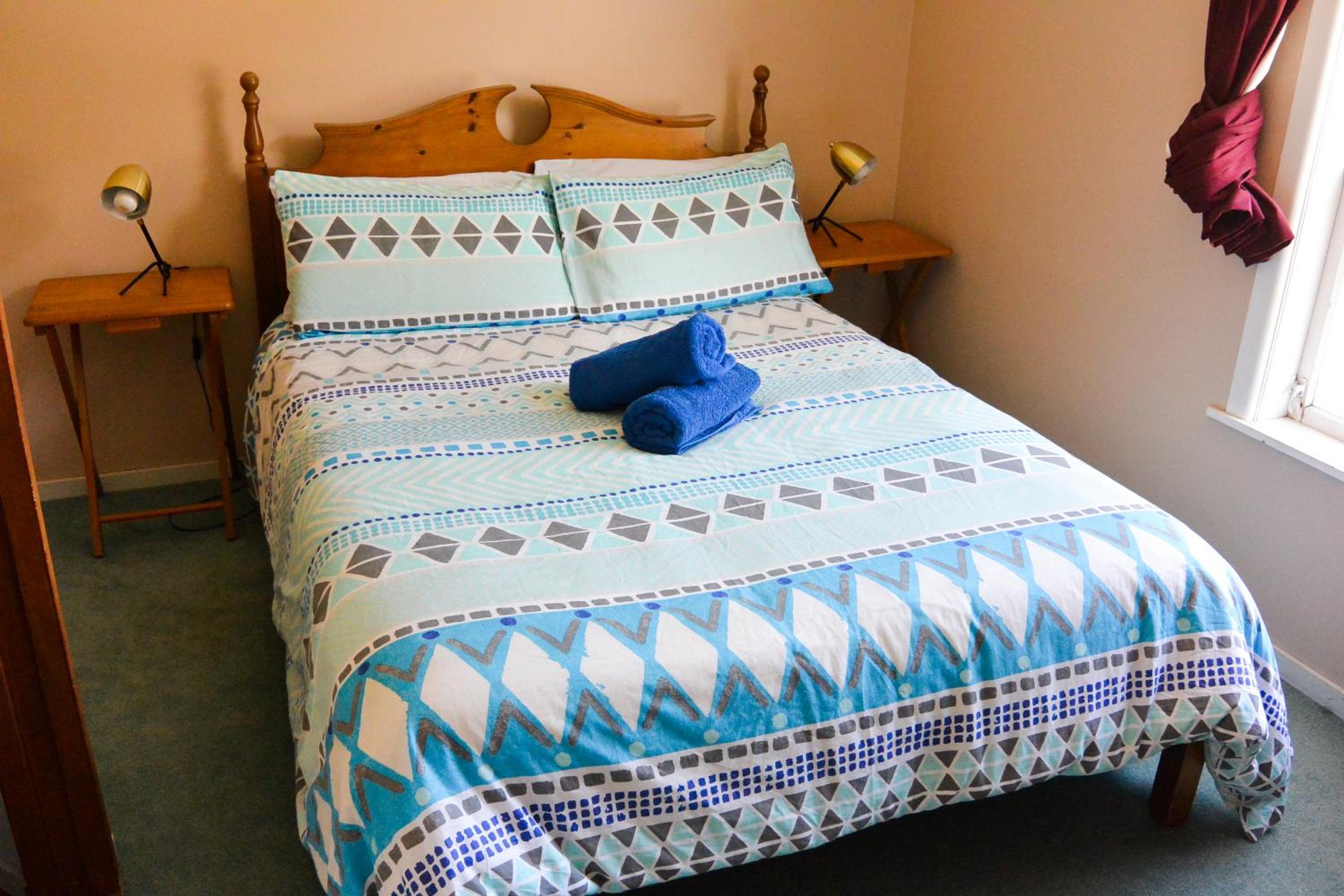 Standard Twin Room with Shared Bathroom photo 1