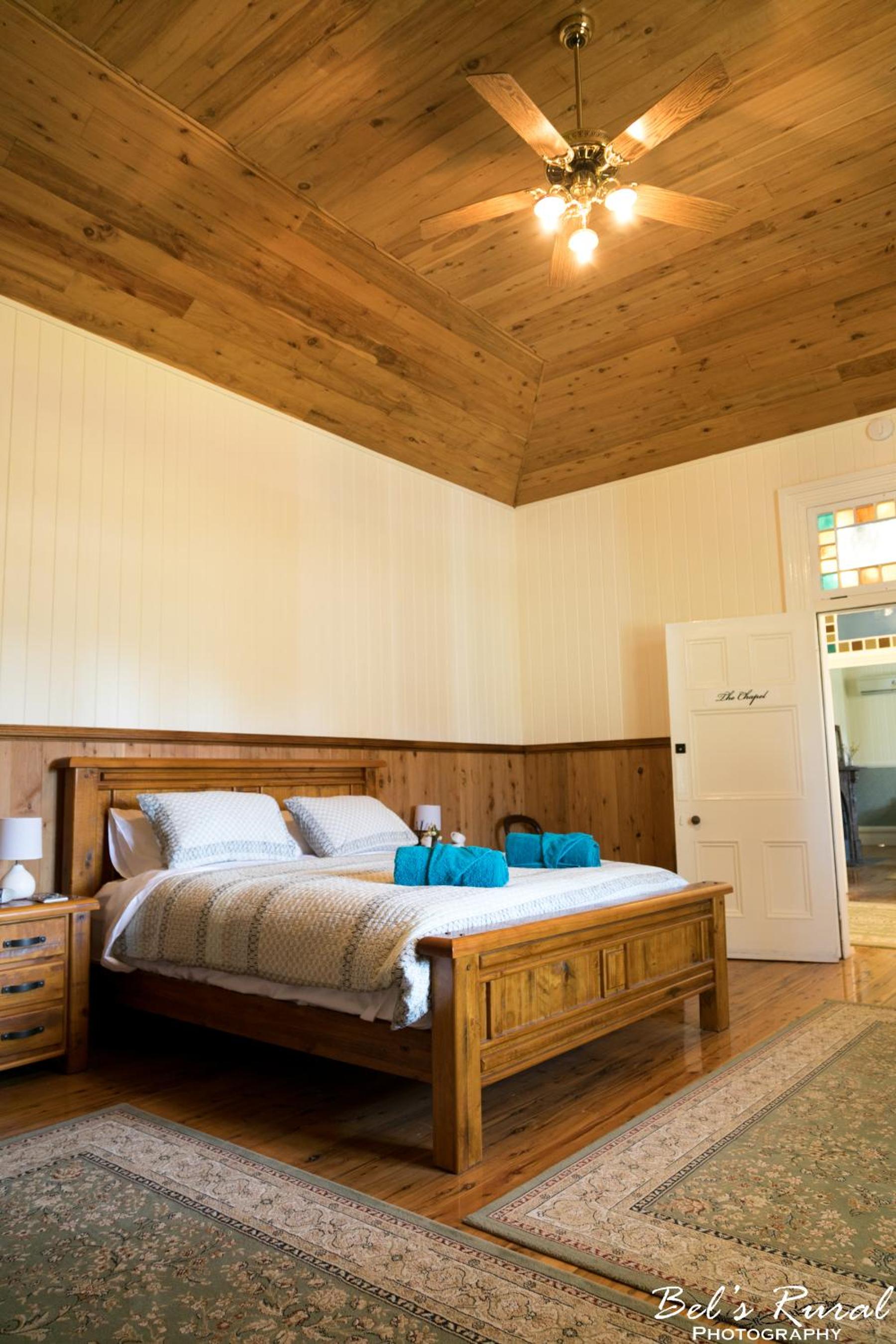 The Convent Boutique Accommodations - Chapel Room - Photo 1