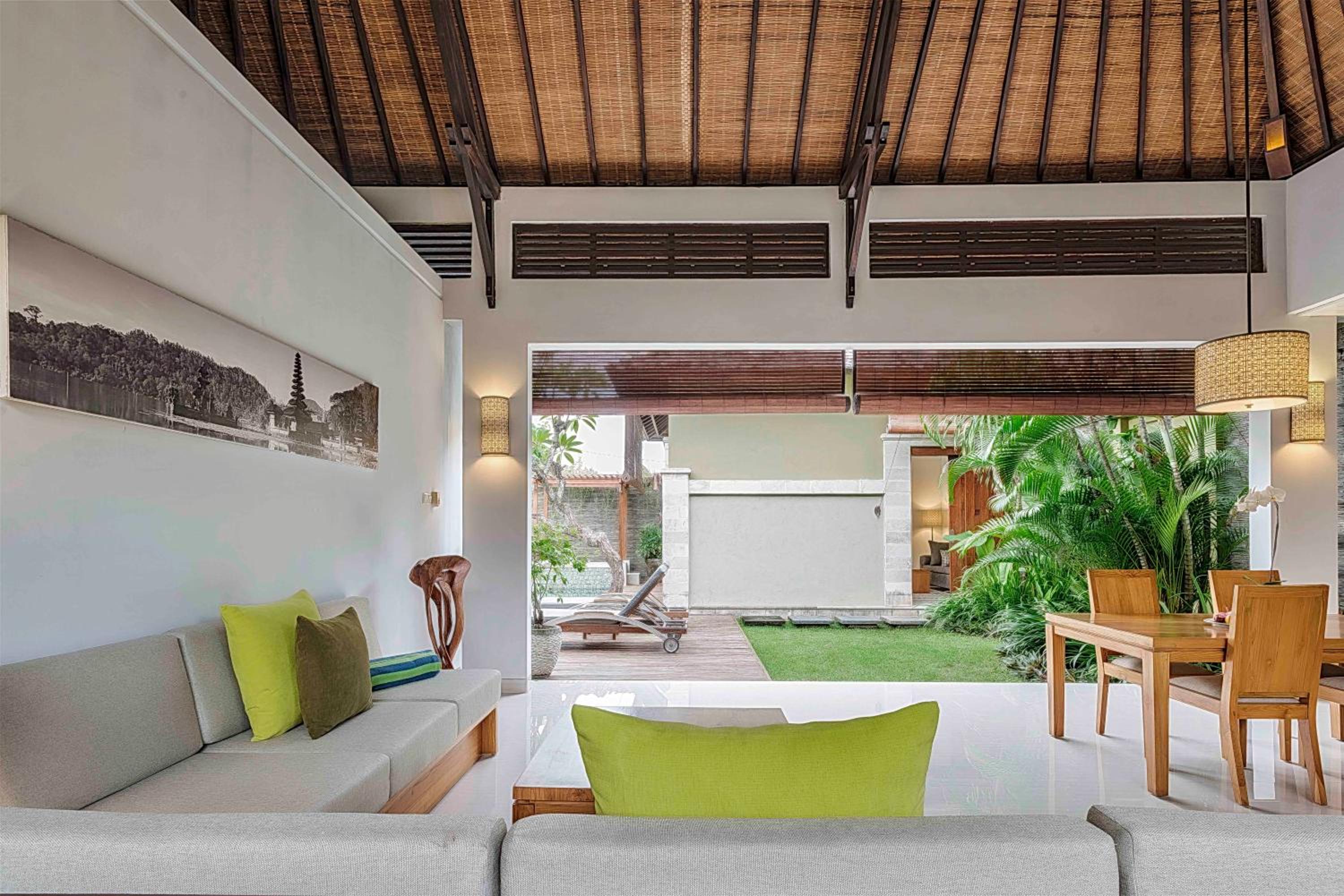 One-Bedroom Villa with Private Pool - Photo 10