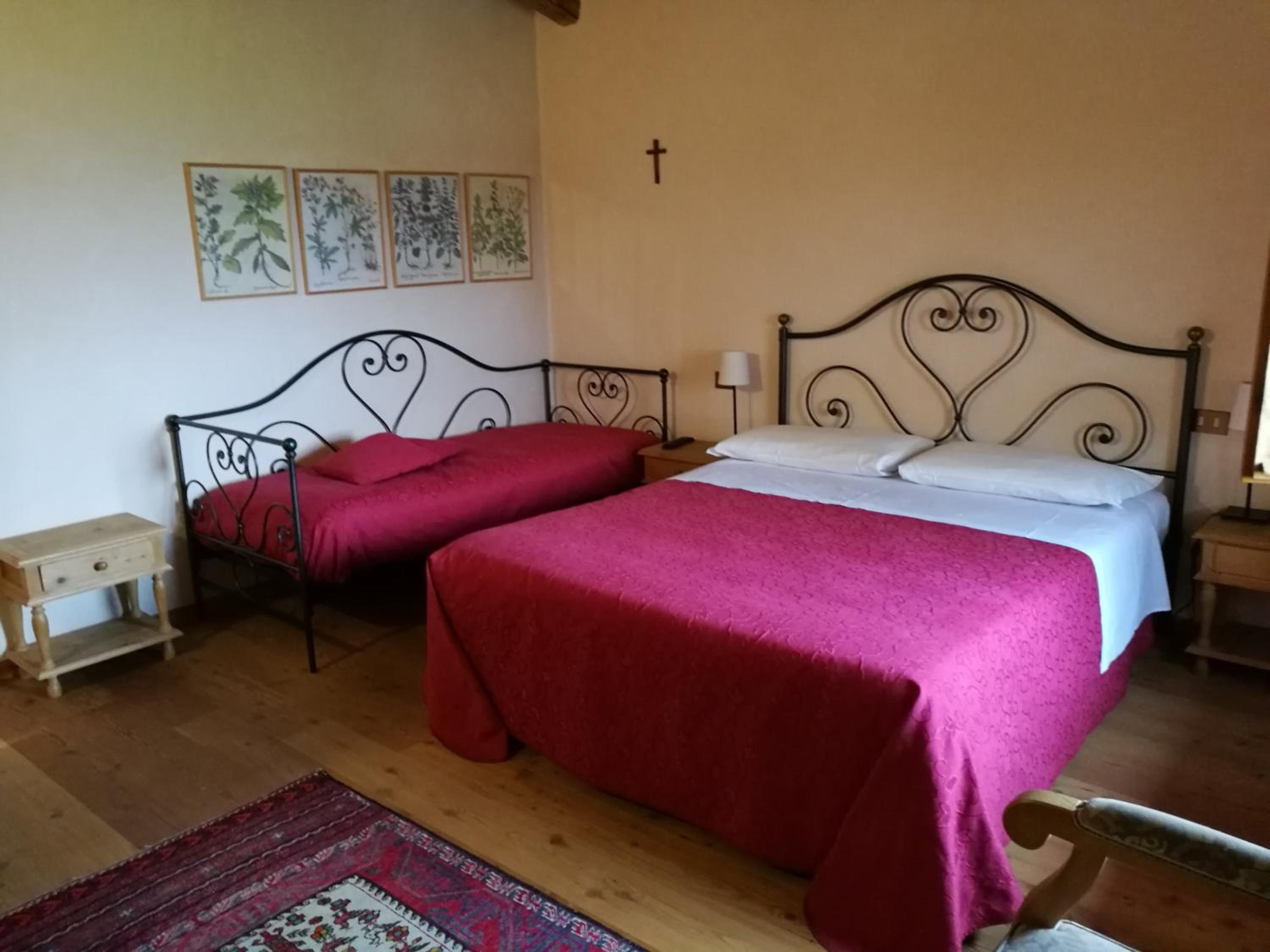 Standard Triple Room photo 2
