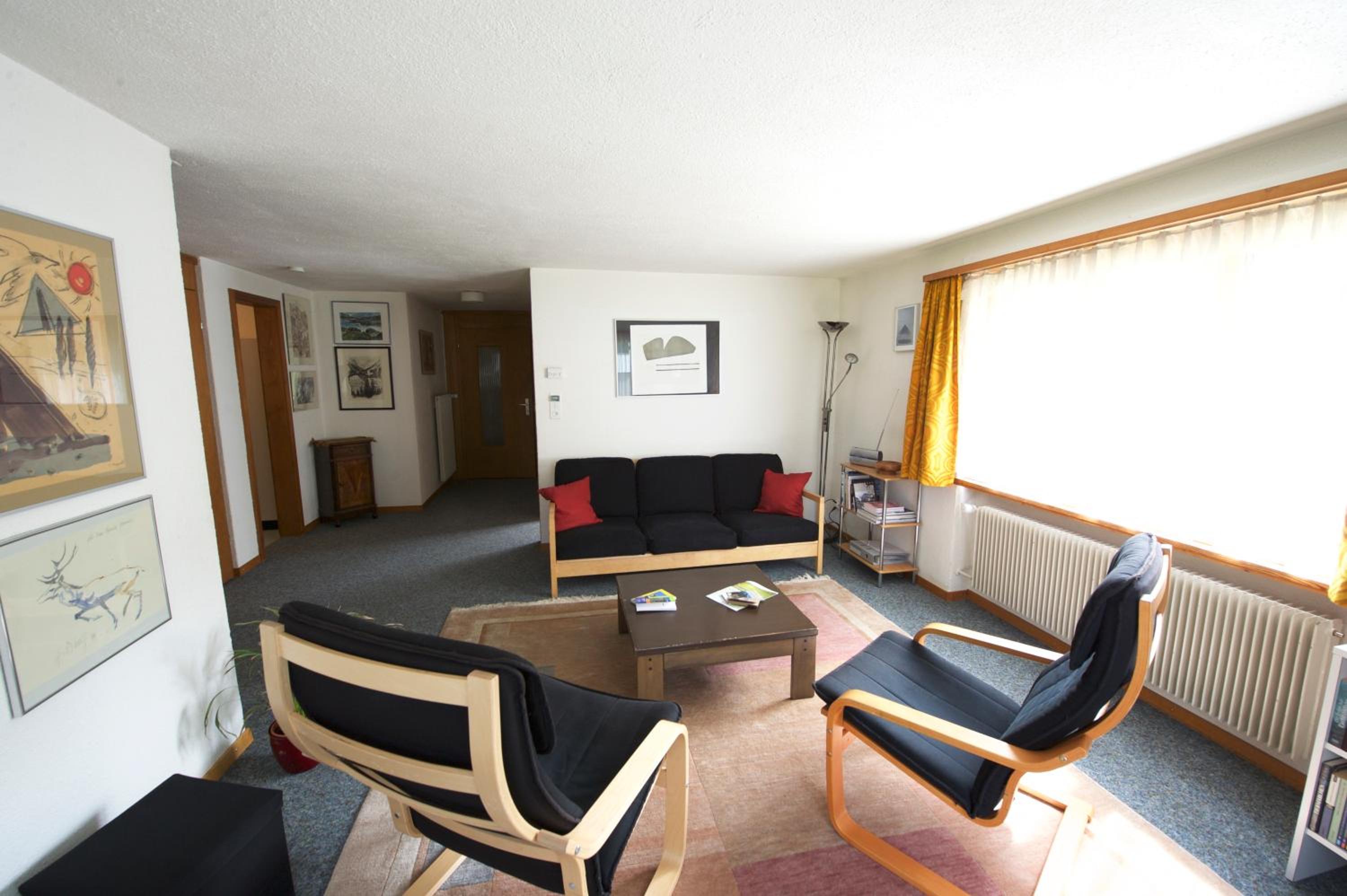 Apartment photo 3